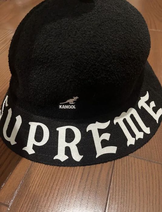 Supreme®/Kangol® Bermuda Casual Hat-