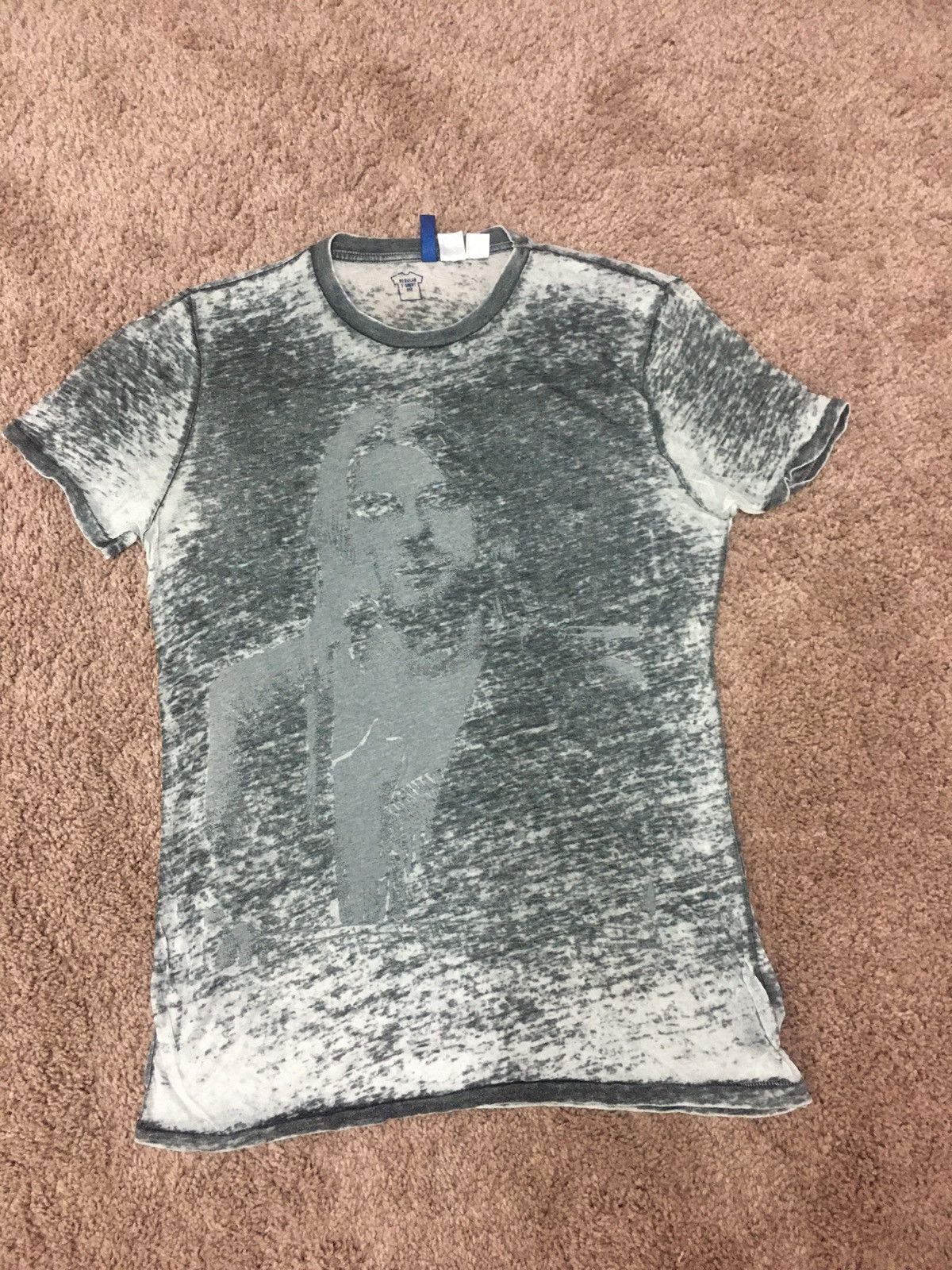 H&M kurt cobain tee by h&m Size US S / EU 44-46 / 1 - 1 Thumbnail