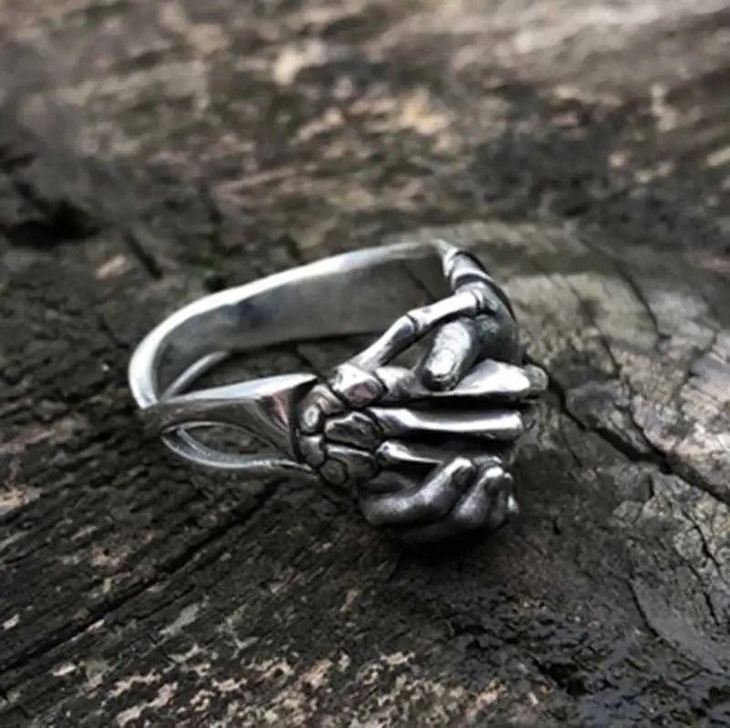Jewelry Creative Skull Hand Friendship Rings Size ONE SIZE - 2 Thumbnail