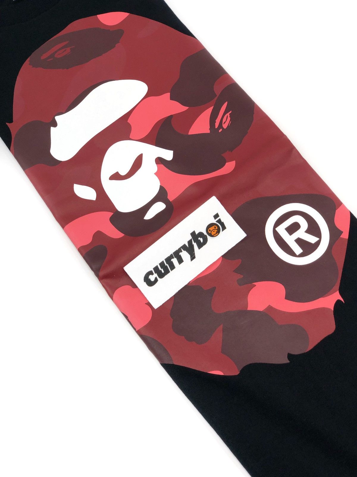 Bape BAPE Color Camo Big Ape Head T-Shirt Black/Red Size US XXL / EU 58 / 5 - 5 Thumbnail