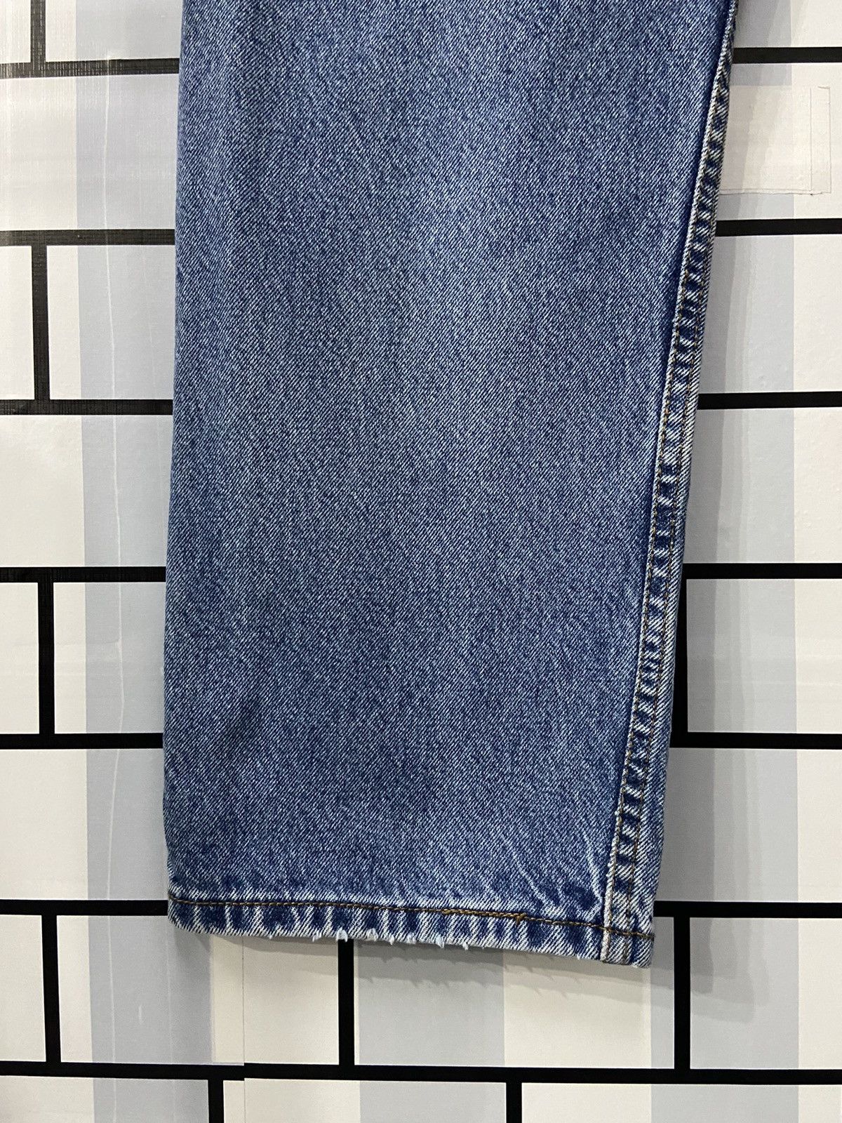 Levi's × Vintage Vintage Levi’s Strauss Corte Regular Light Blue Wash Size US 36 / EU 52 - 13 Thumbnail