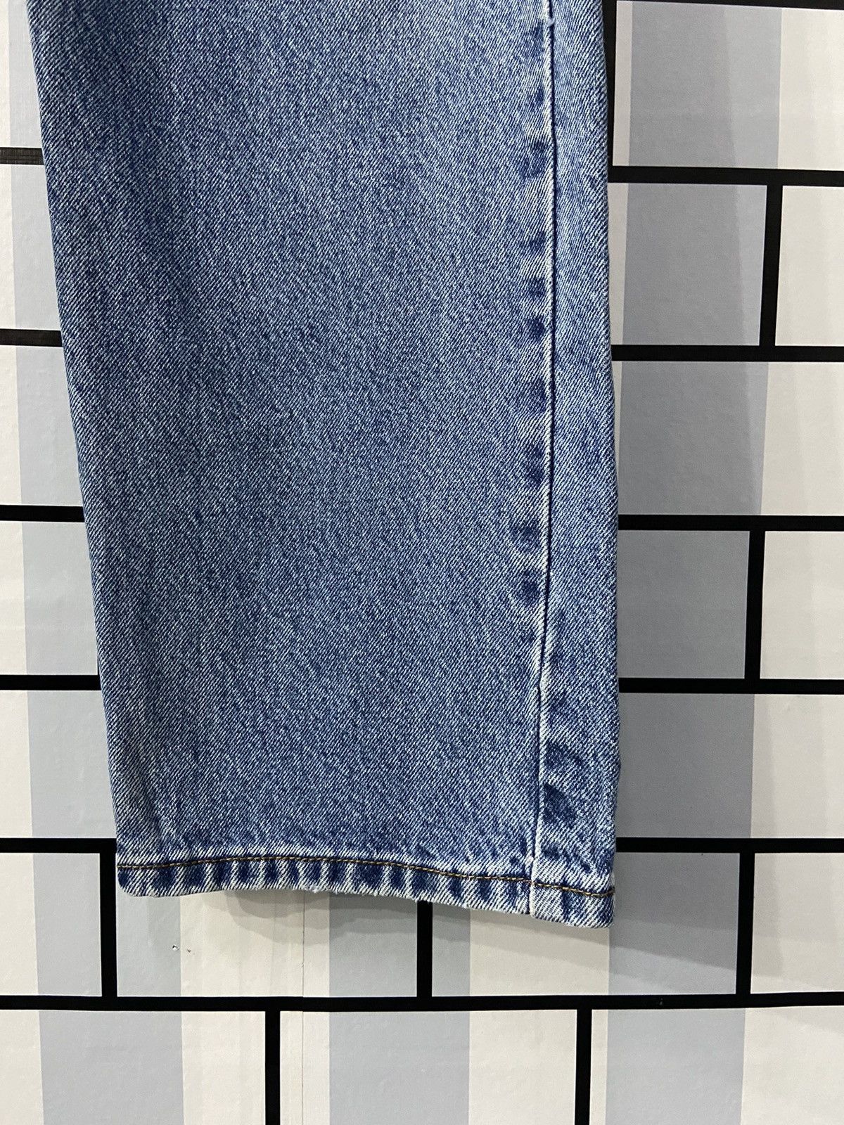 Levi's × Vintage Vintage Levi’s Strauss Corte Regular Light Blue Wash Size US 36 / EU 52 - 7 Thumbnail