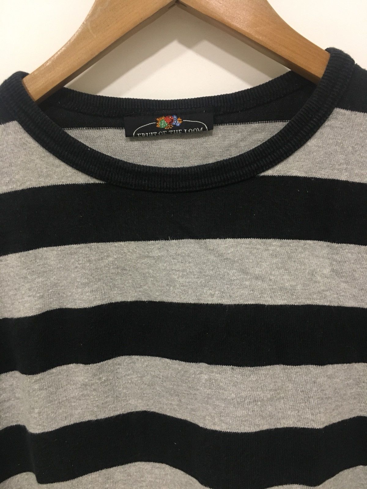 Fruit Of The Loom vintage 70s stripe shirt Size US M / EU 48-50 / 2 - 1 Thumbnail