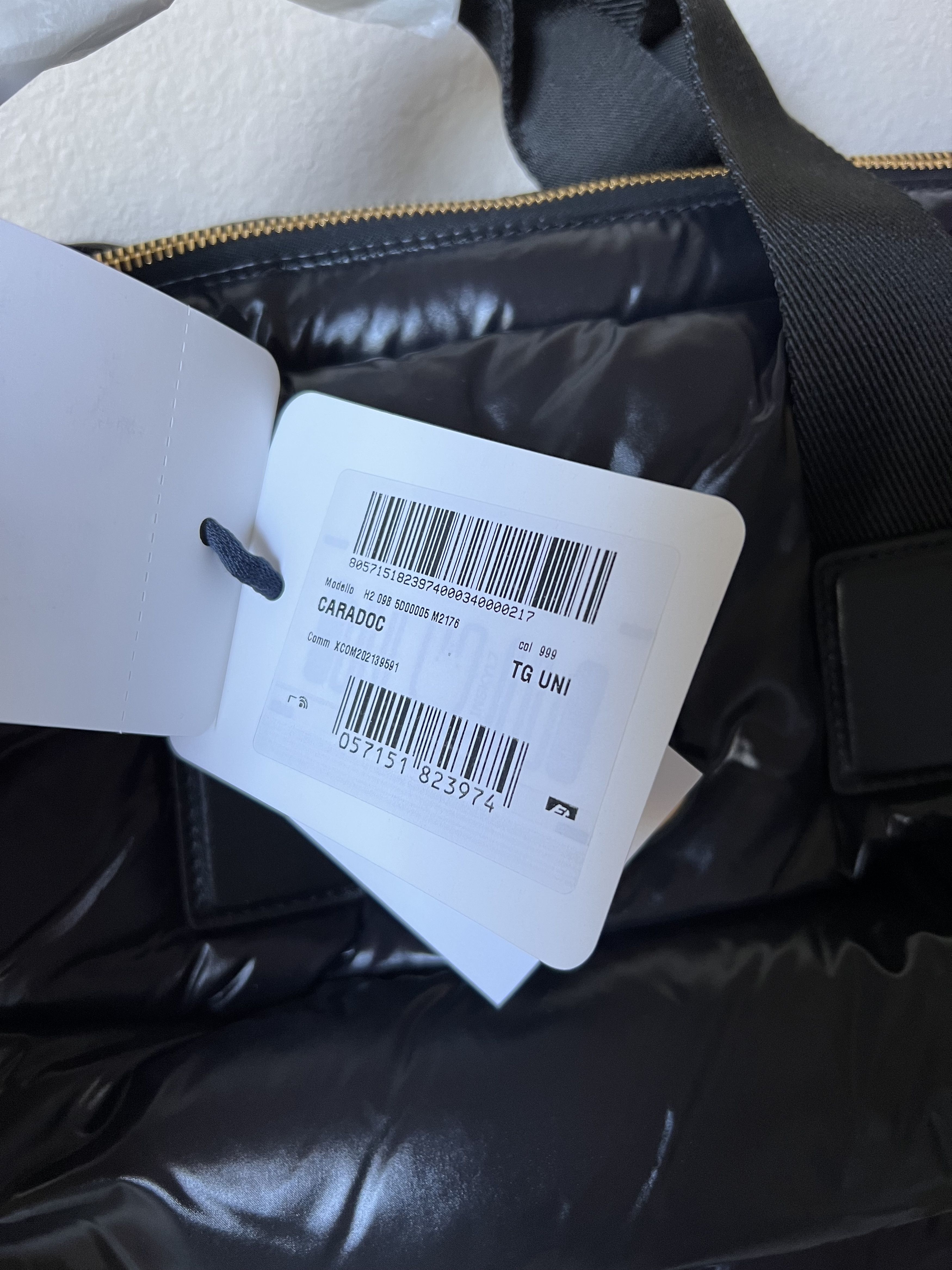 Moncler Moncler Caradoc Tote Bag in Black Size ONE SIZE - 4 Thumbnail