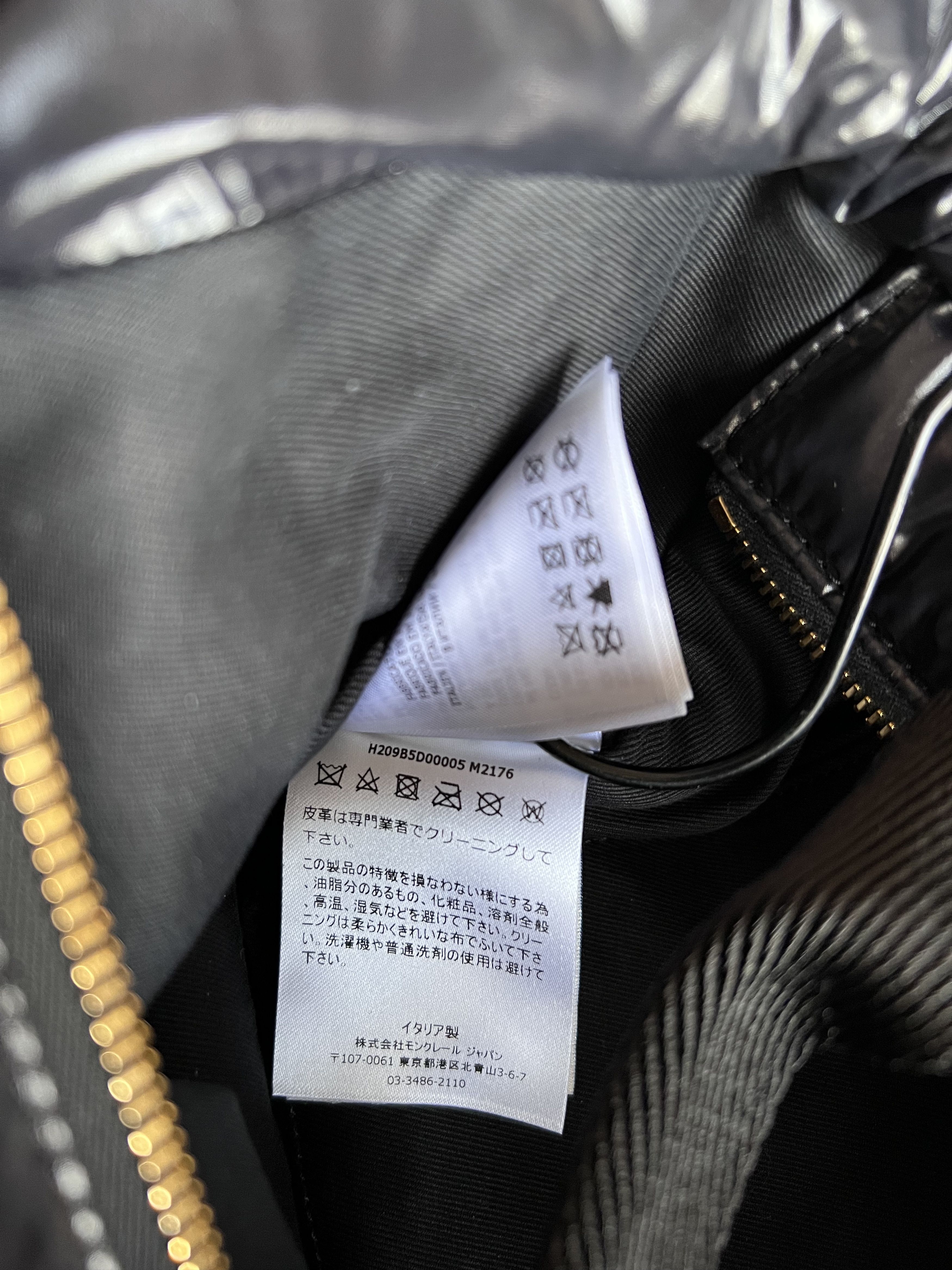 Moncler Moncler Caradoc Tote Bag in Black Size ONE SIZE - 10 Thumbnail