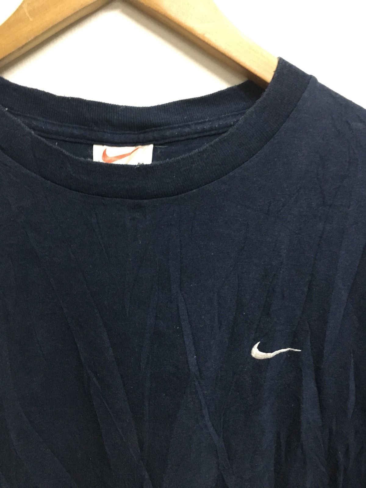 Nike vintage navy small swoosh Size US M / EU 48-50 / 2 - 1 Thumbnail