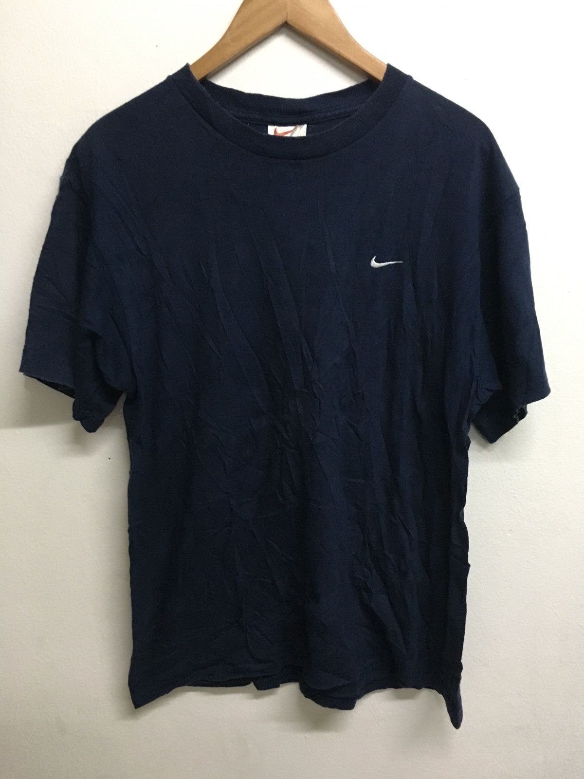 Nike vintage navy small swoosh Size US M / EU 48-50 / 2 - 2 Thumbnail