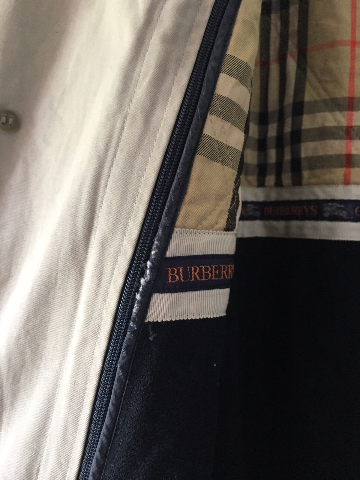 Burberry vintage burberry Size US L / EU 52-54 / 3 - 5 Thumbnail