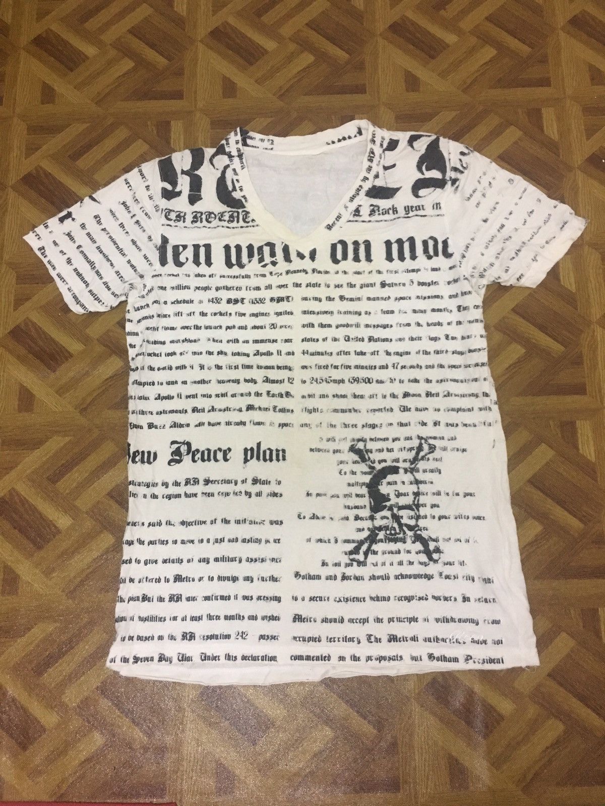 image of Roen Luxury Tee in White Black, Men's (Size Medium)