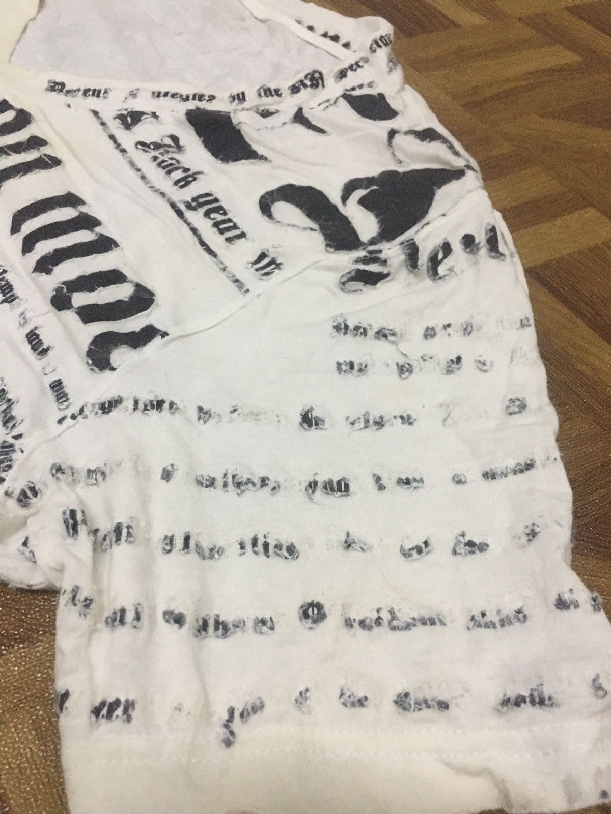 Japanese Brand luxury tee Size US M / EU 48-50 / 2 - 5 Thumbnail