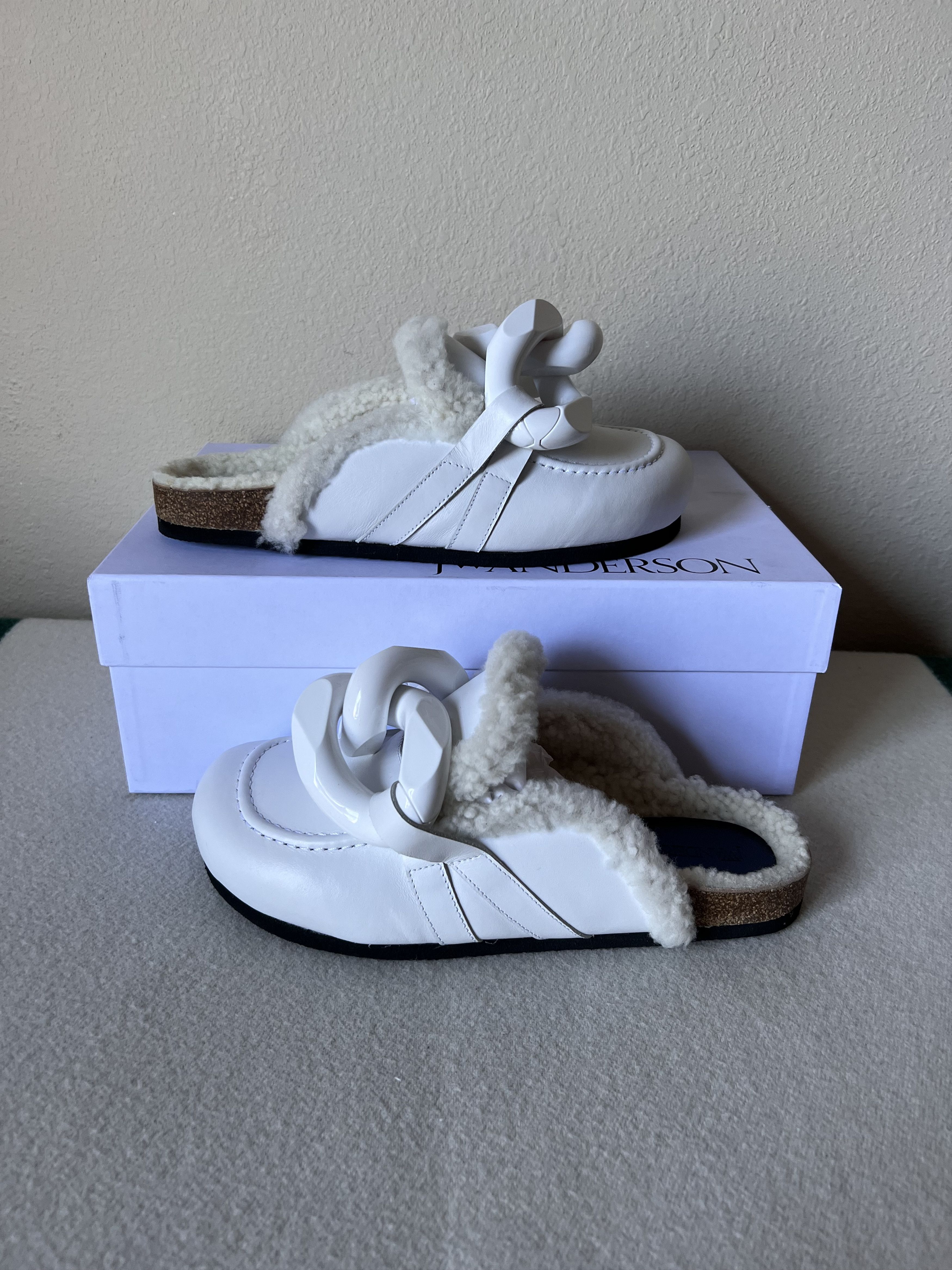 JW Anderson J.W. Anderson Shearling Chain Loafer in White Size US 8 / EU 41 - 2 Thumbnail