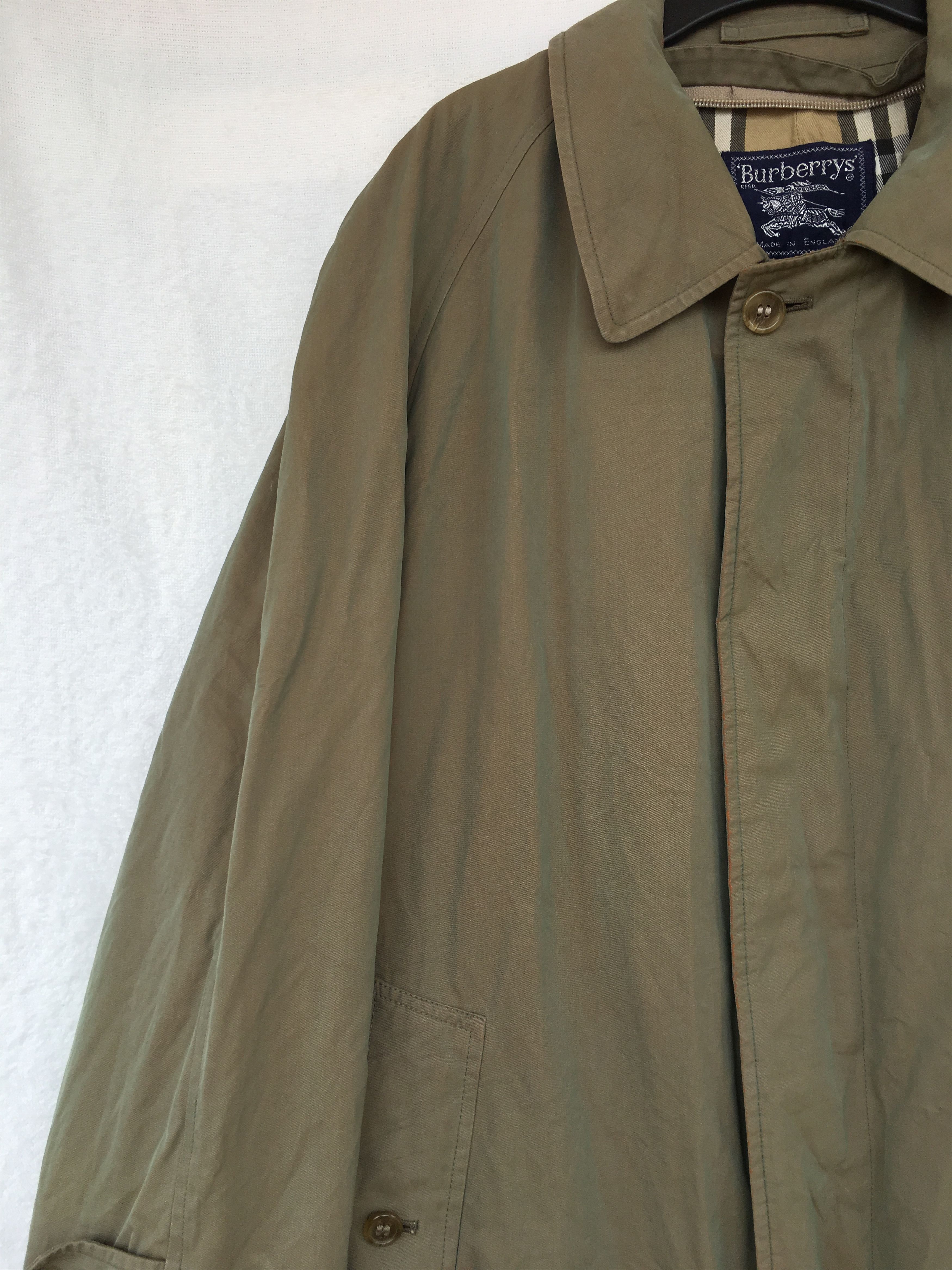 Burberry vintage burberry trench coat Size US M / EU 48-50 / 2 - 8 Thumbnail