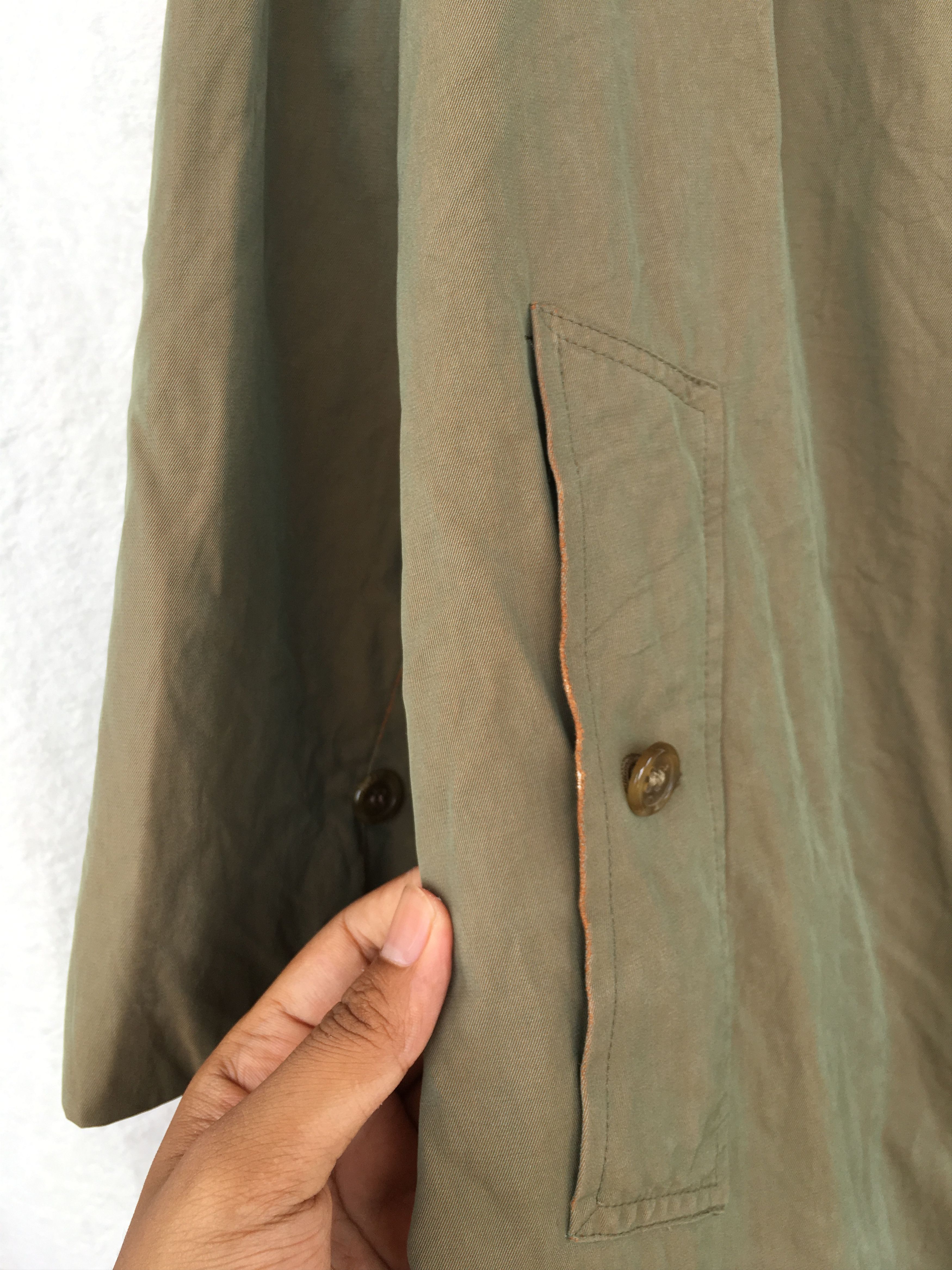 Burberry vintage burberry trench coat Size US M / EU 48-50 / 2 - 11 Thumbnail
