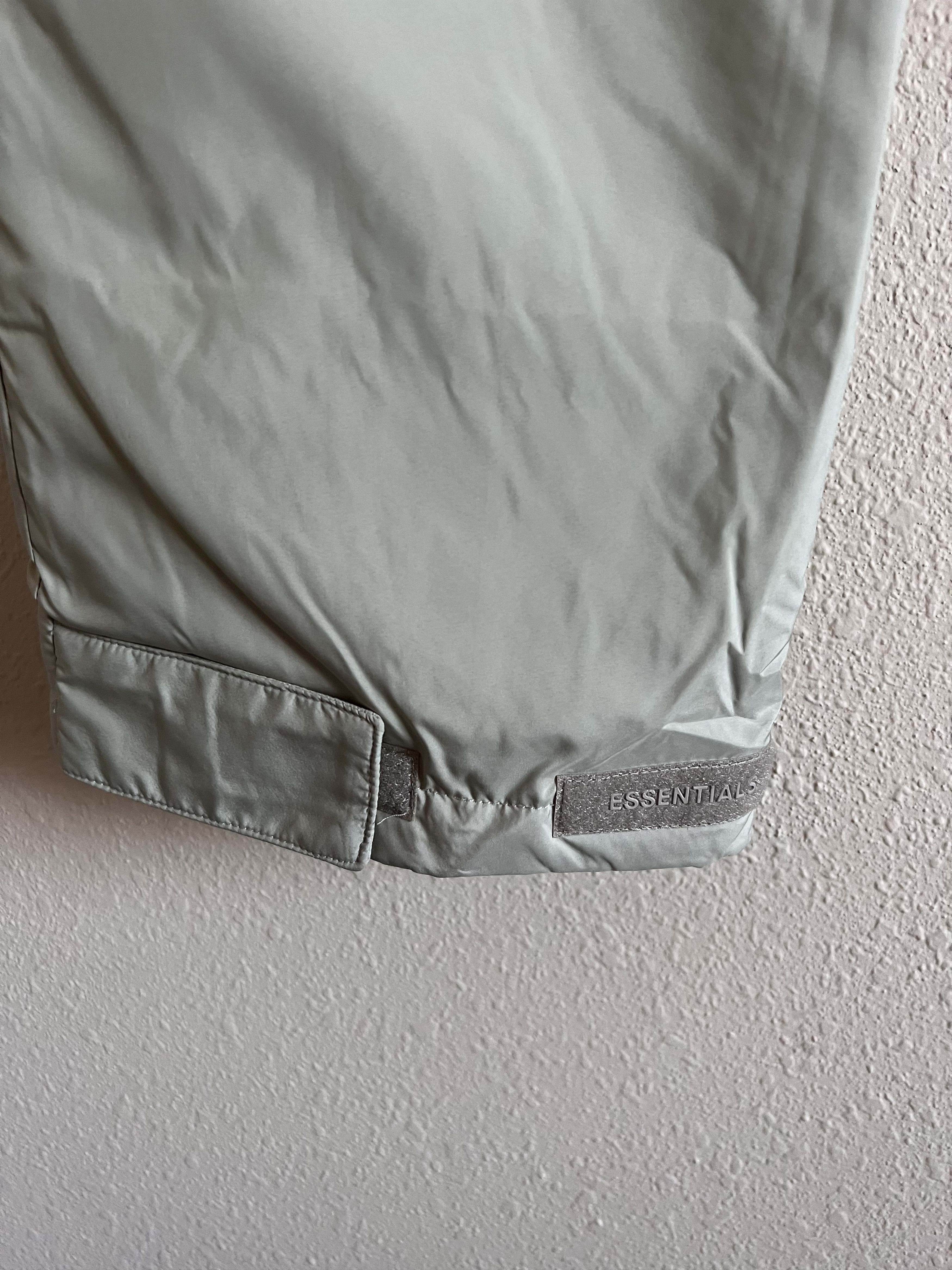 Essentials Fear of God Essentials Tech Storm Pants in Seafoam Size US 32 / EU 48 - 6 Thumbnail