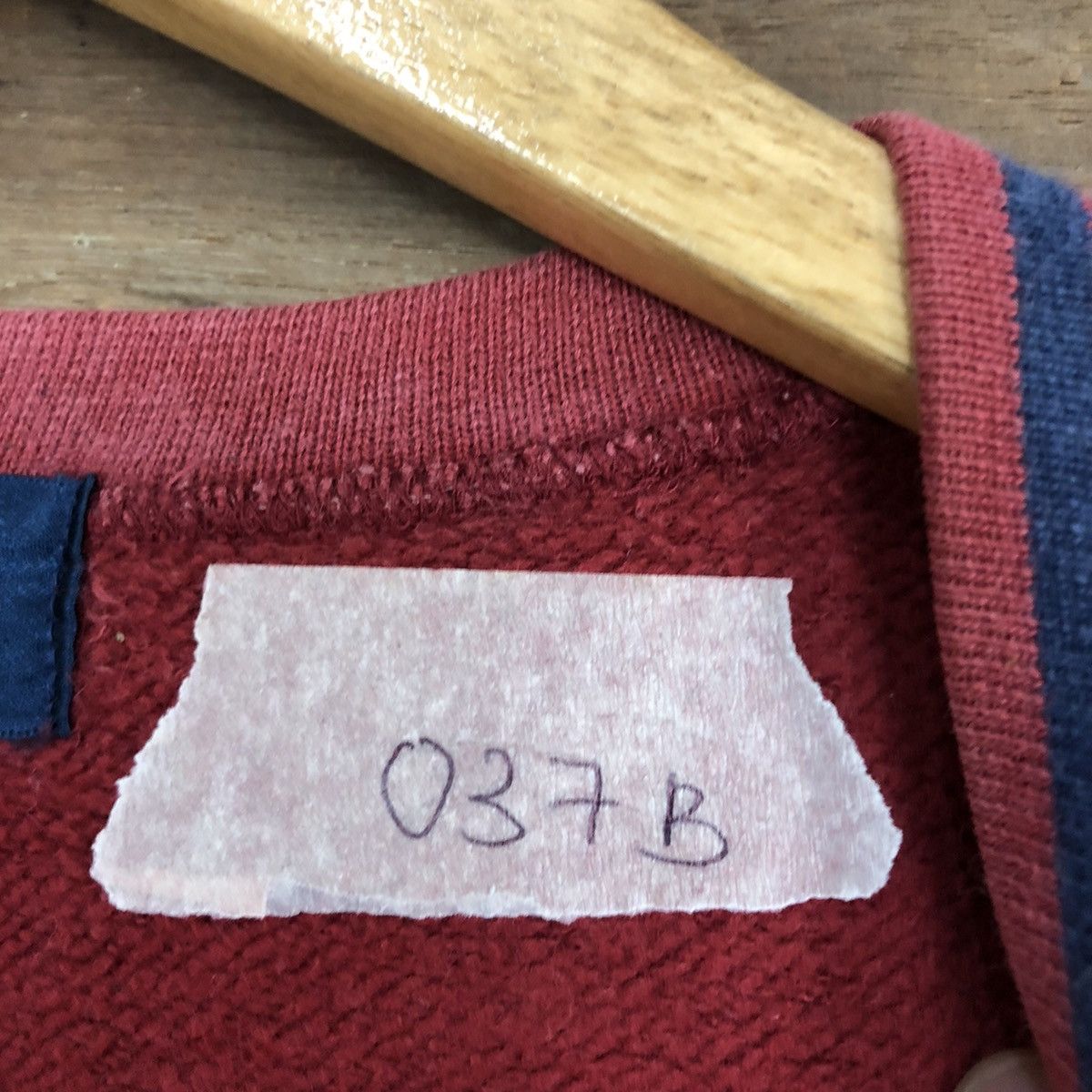 Japanese Brand Valentino Pia Red vintage Sweatshirt #037B Size US L / EU 52-54 / 3 - 12 Thumbnail