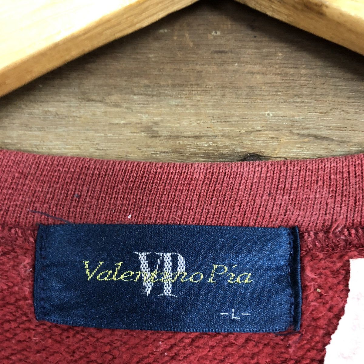 Japanese Brand Valentino Pia Red vintage Sweatshirt #037B Size US L / EU 52-54 / 3 - 11 Thumbnail