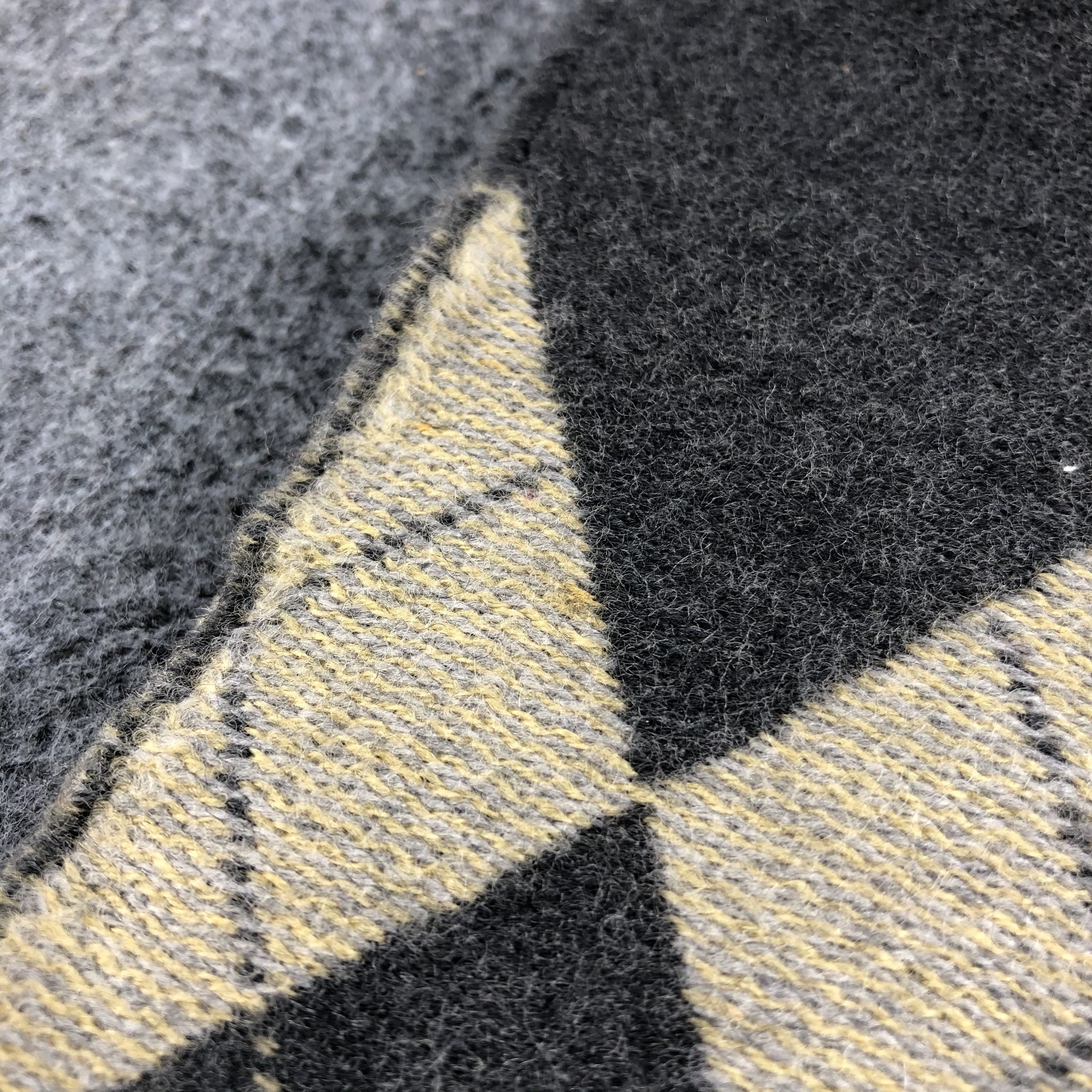 Vintage × Yves Saint Laurent Yves Saint Laurent Argyle Wool Scarf Muffler V755 Size ONE SIZE - 7 Thumbnail