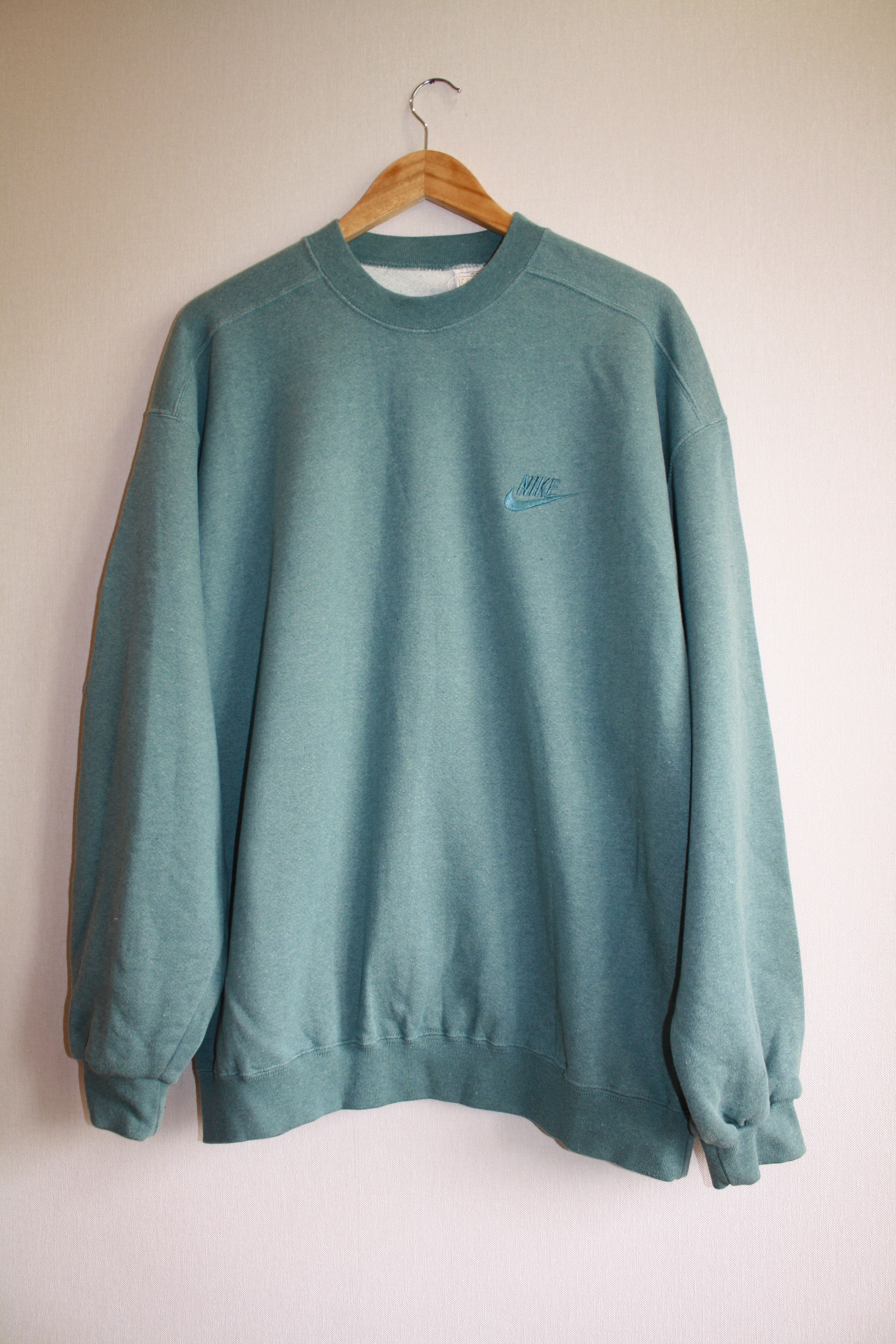 Vintage Nike Embroidered Swoosh Logo Sweatshirt