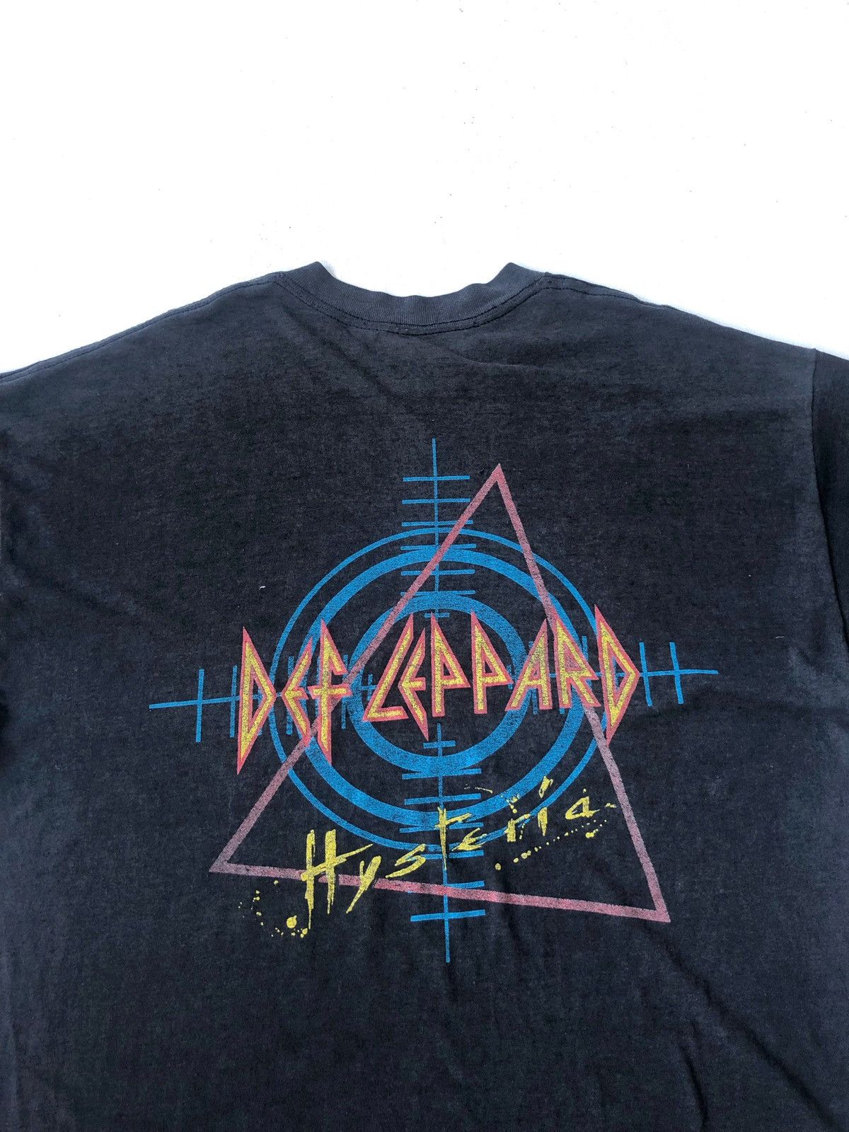 Vintage Vintage 1988 Def Leppard Hysteria Tour Black Shirt Size US L / EU 52-54 / 3 - 7 Thumbnail