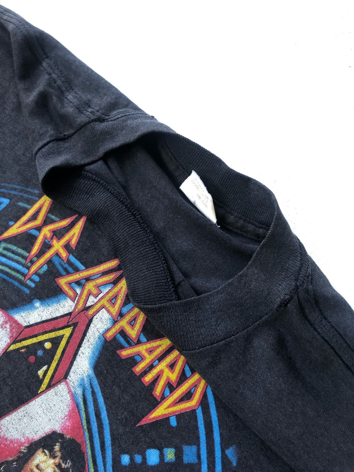 Vintage Vintage 1988 Def Leppard Hysteria Tour Black Shirt Size US L / EU 52-54 / 3 - 8 Thumbnail