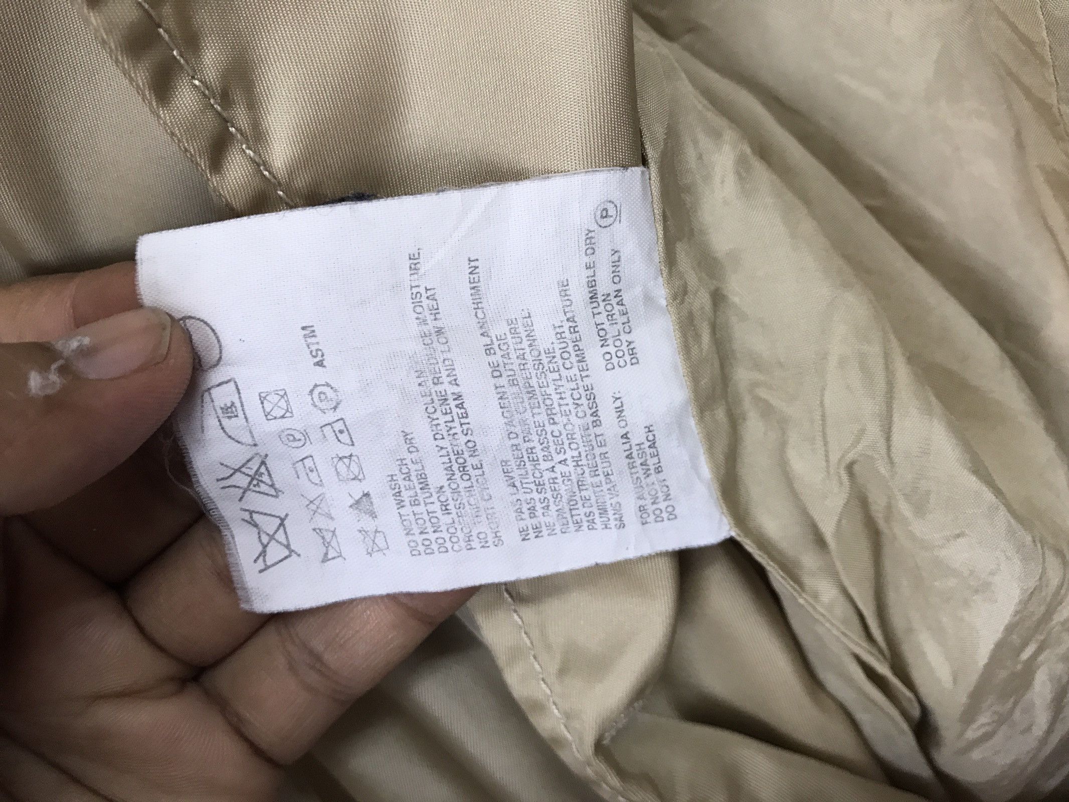 Prada PRADA LIGHT JACKET ITALY Size S / US 4 / IT 40 - 5 Thumbnail