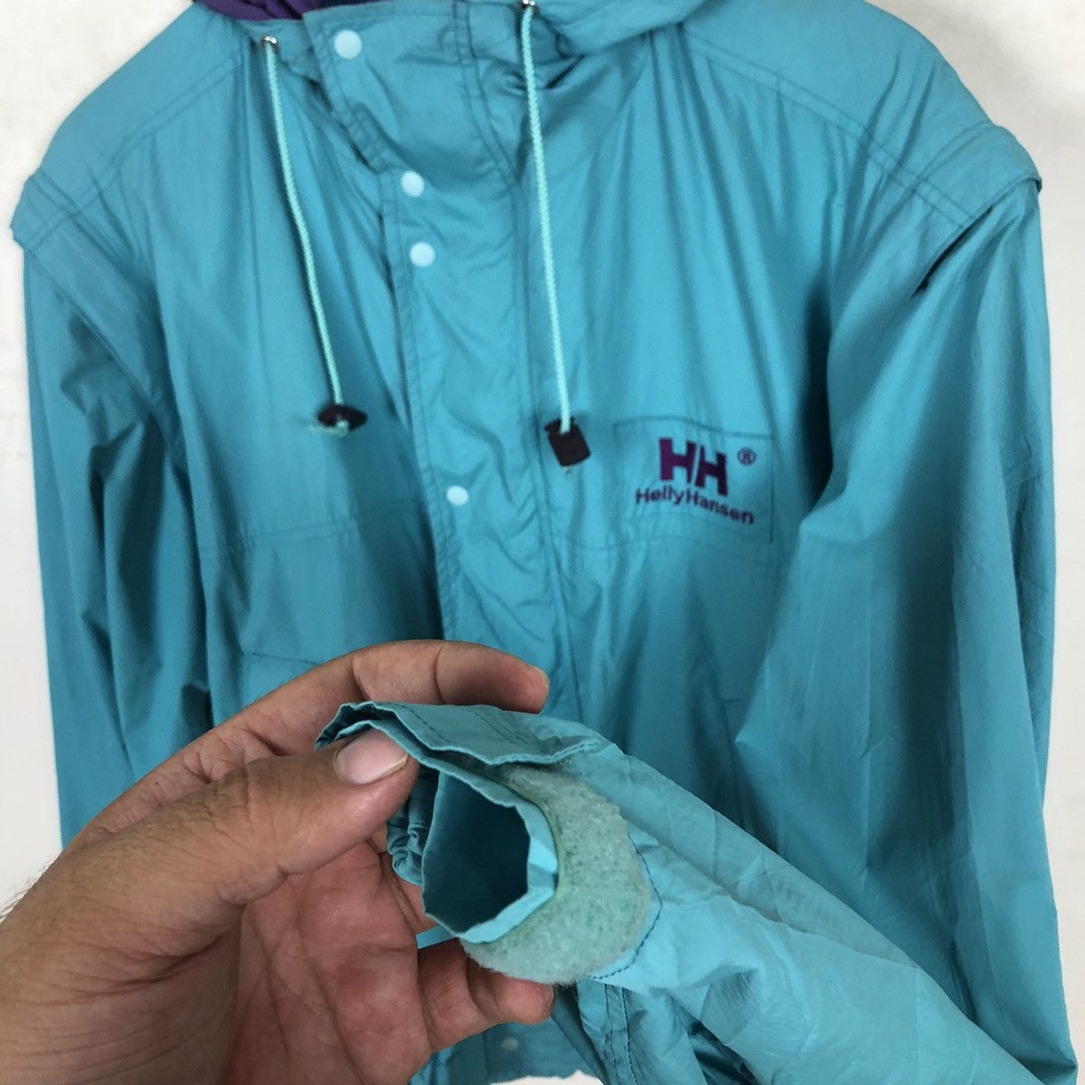 Helly Hansen HELLY HANSEN HOODIE LIGHT JACKET RARE COLOUR Size US M / EU 48-50 / 2 - 4 Thumbnail