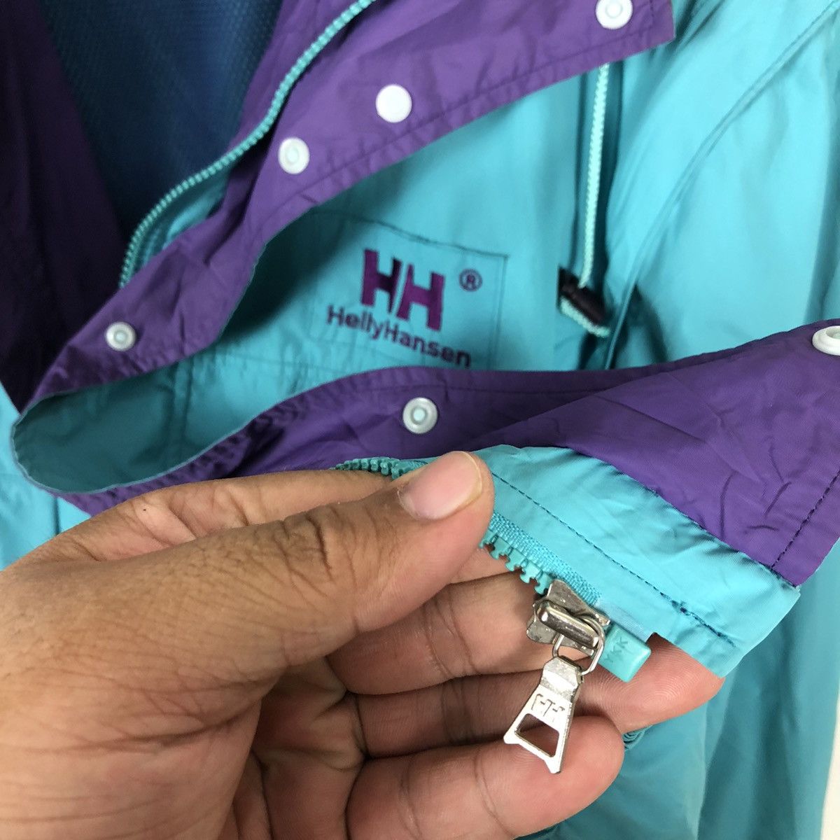 Helly Hansen HELLY HANSEN HOODIE LIGHT JACKET RARE COLOUR Size US M / EU 48-50 / 2 - 8 Thumbnail