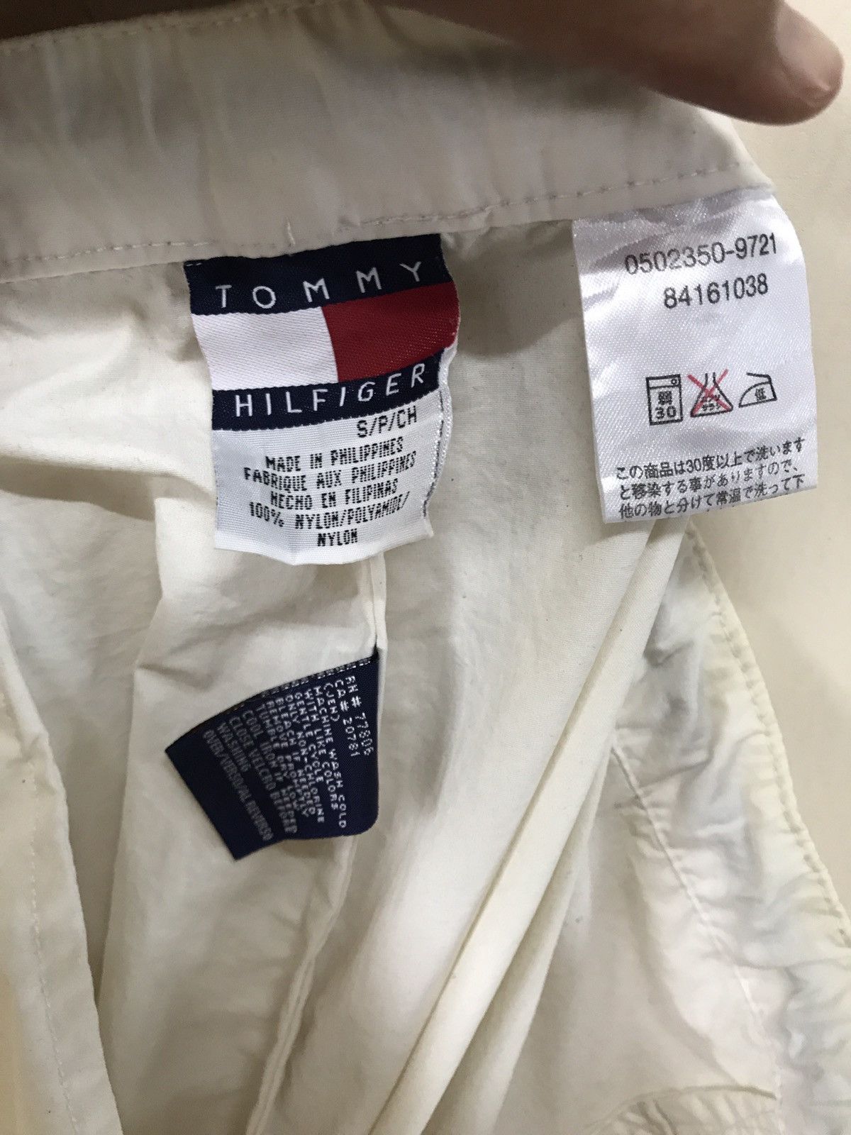 Tommy Hilfiger TOMMY HILFIGER NYLON PANTS RARE Size US 36 / EU 52 - 4 Thumbnail