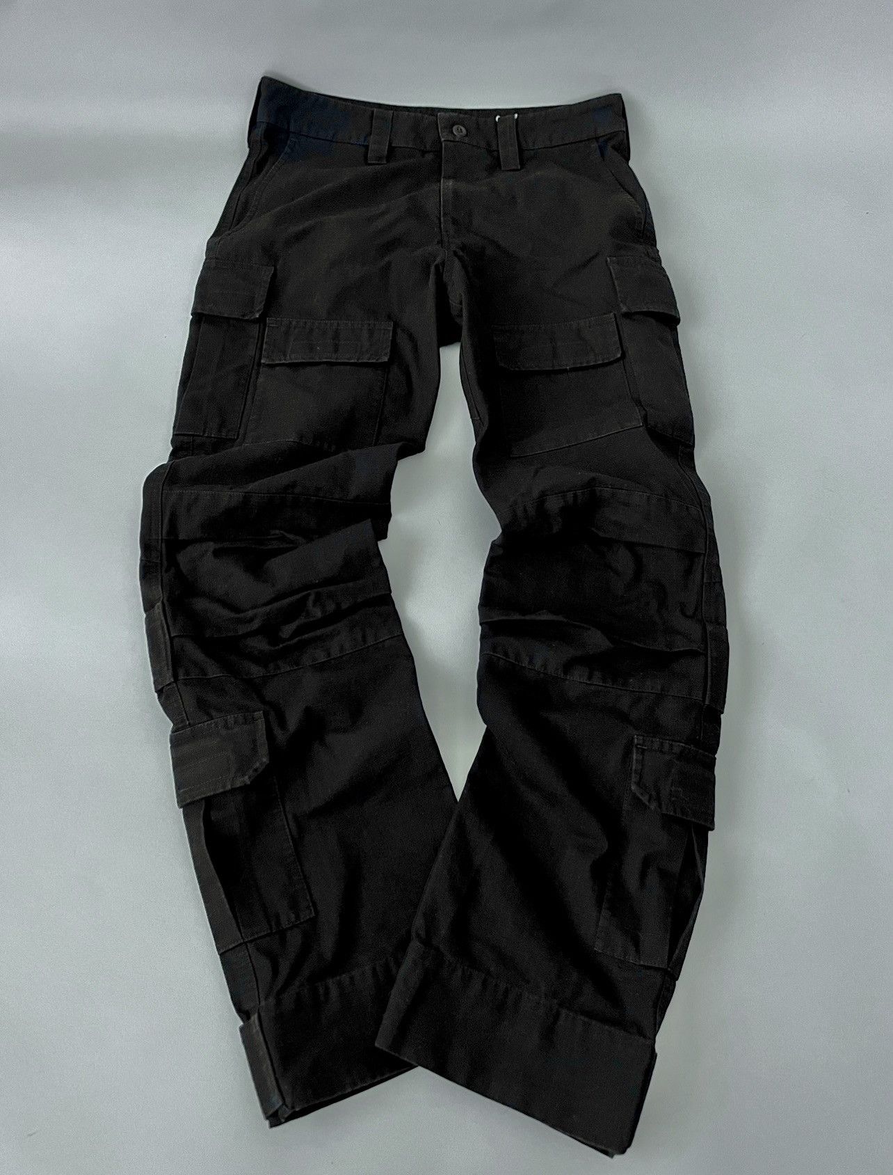 Balenciaga Balenciaga Fitted Cargo Pants Size US 30 / EU 46 - 1 Thumbnail