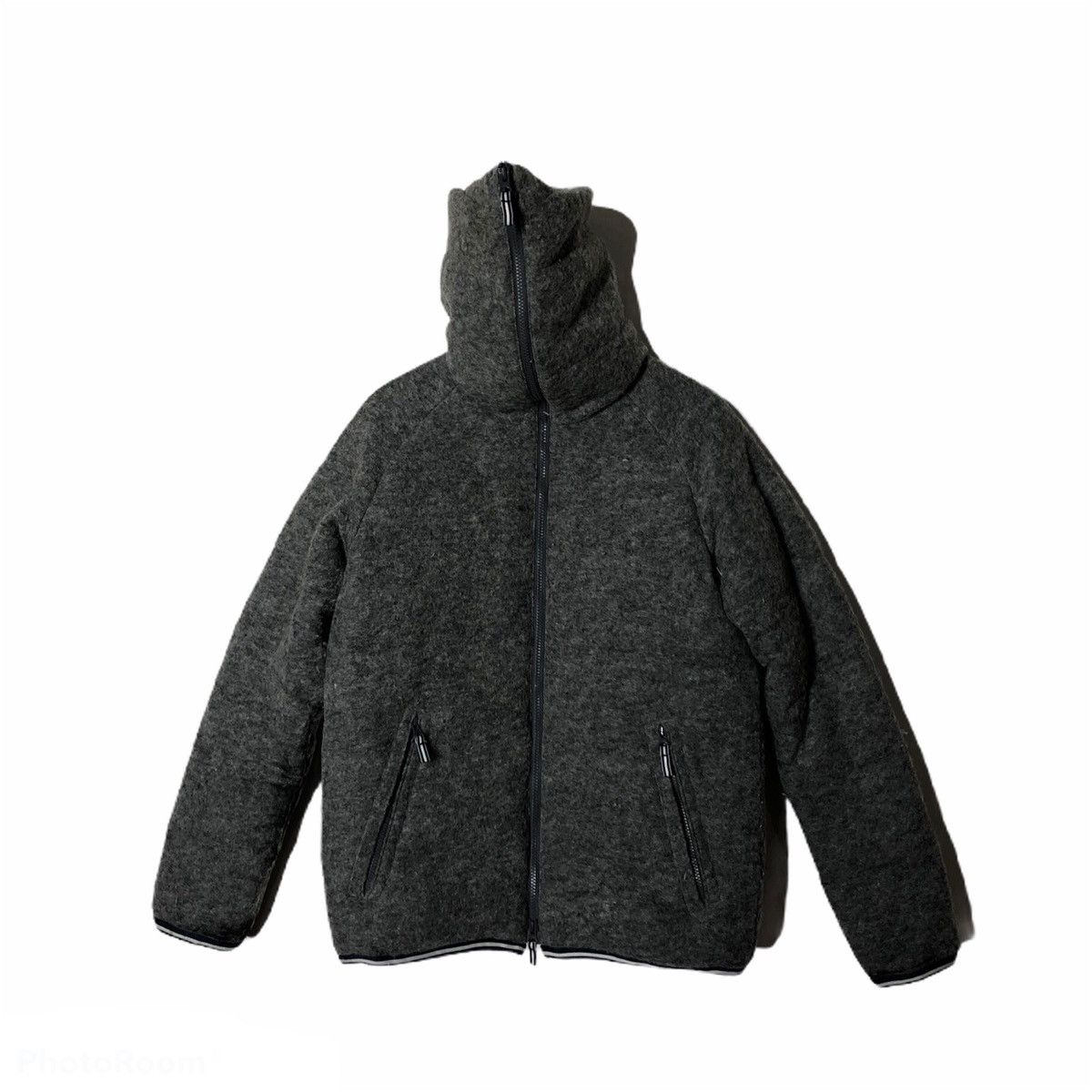 Beams Plus Wool Puffer Hoodie Jacket by Beams Fabric Of Japan Size US L / EU 52-54 / 3 - 1 Thumbnail