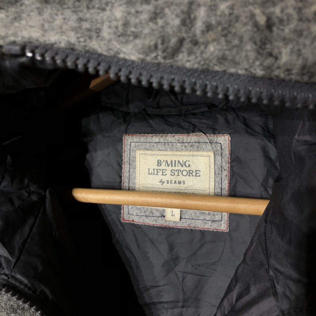 Beams Plus Wool Puffer Hoodie Jacket by Beams Fabric Of Japan Size US L / EU 52-54 / 3 - 8 Thumbnail