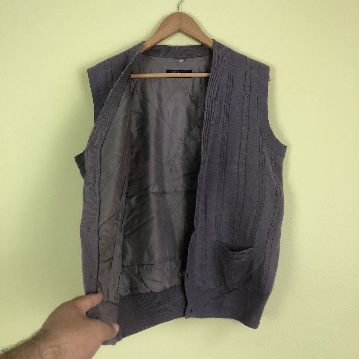 Japanese Brand × Vintage Vintage Knitwear Vest Gianni Valentino Paris Kanye Style Size US M / EU 48-50 / 2 - 8 Thumbnail