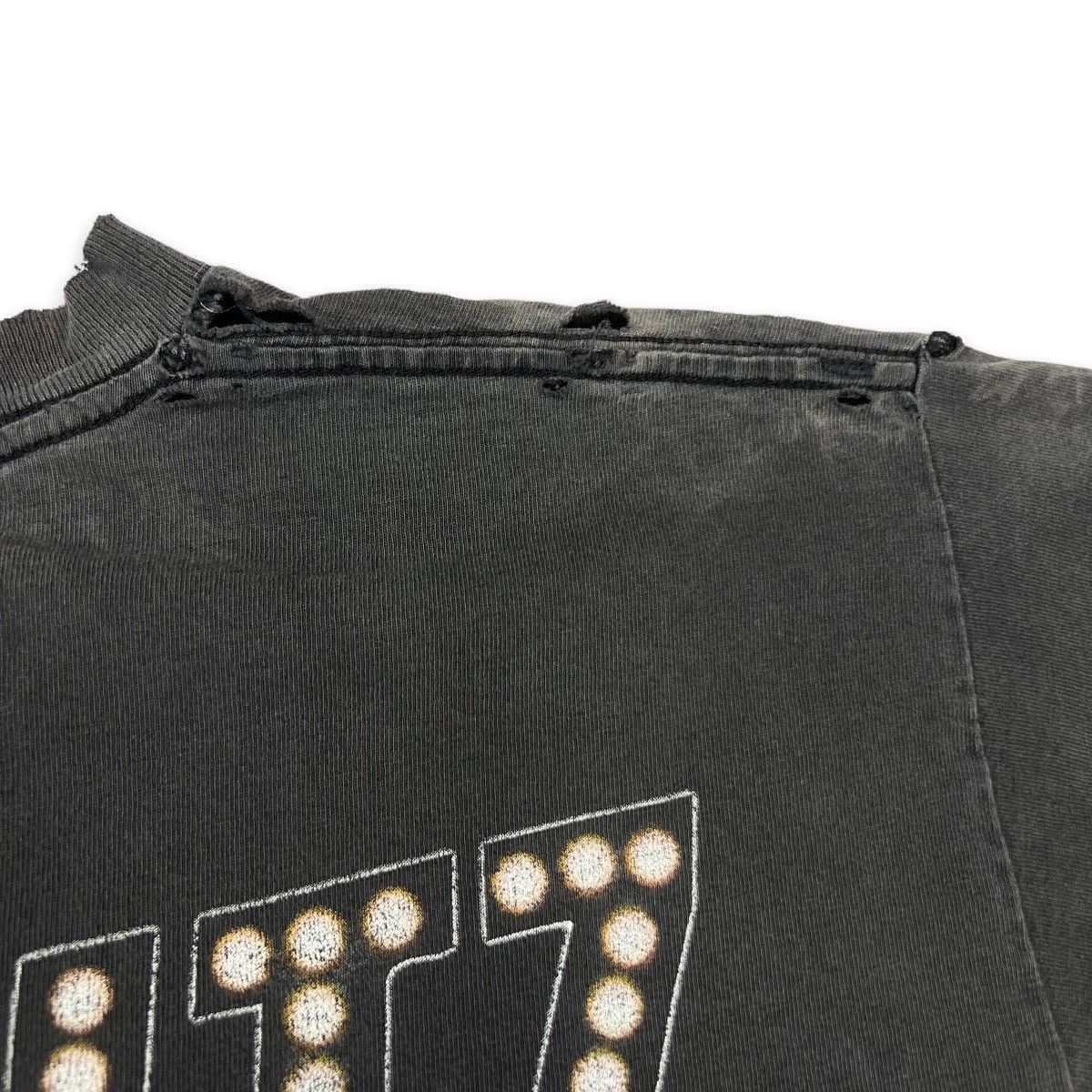 Band Tees Vintage 1999 Lenny Kravitz Distressed Tour Tee Size US S / EU 44-46 / 1 - 12 Thumbnail