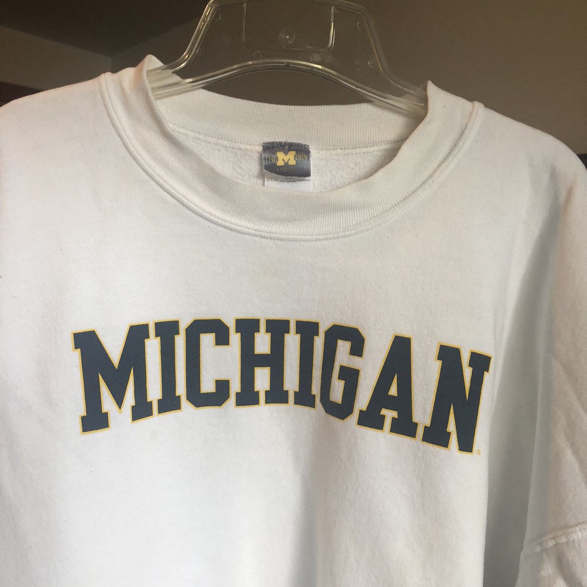Other Vintage Michigan University The M Den Varsity Logo Crewneck Size US XXL / EU 58 / 5 - 1 Thumbnail