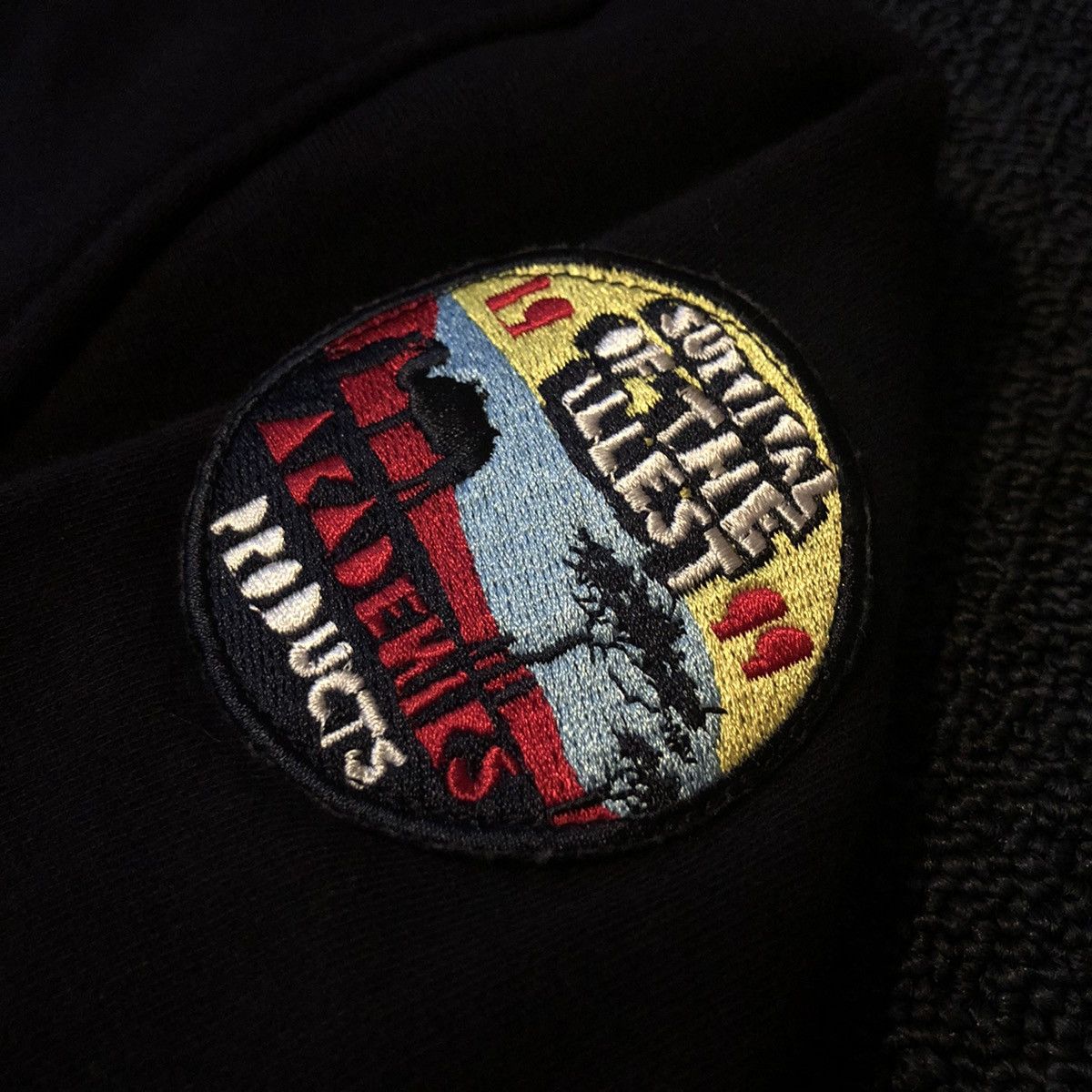 Akademiks Vintage Akademiks 1999 Survival Of The Illest Zip Up Jacket Size US XL / EU 56 / 4 - 6 Thumbnail