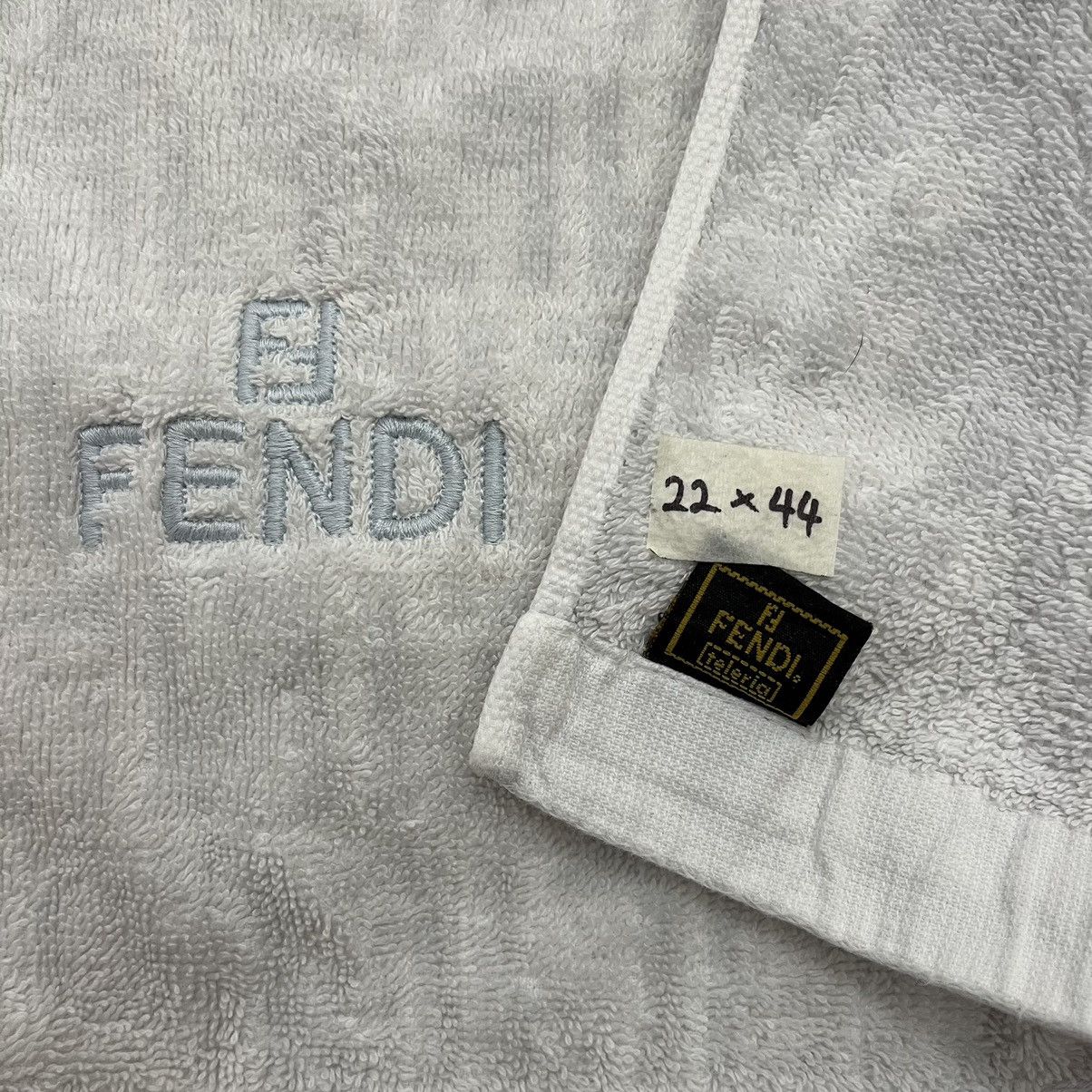 Fendi Fendi Monogram Towel Size ONE SIZE - 9 Thumbnail