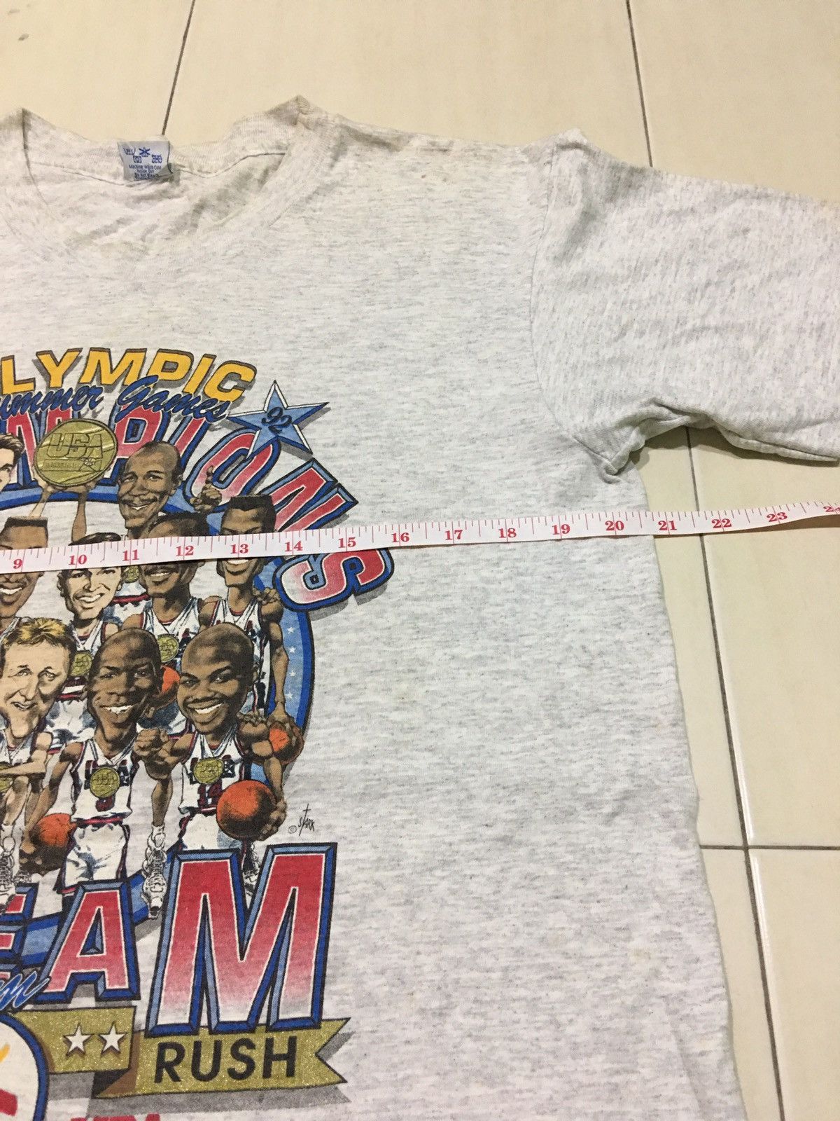 USA Olympics Rare Vintage Usa Basketball Team Champions 92 Olympic Shirt Size US L / EU 52-54 / 3 - 9 Thumbnail