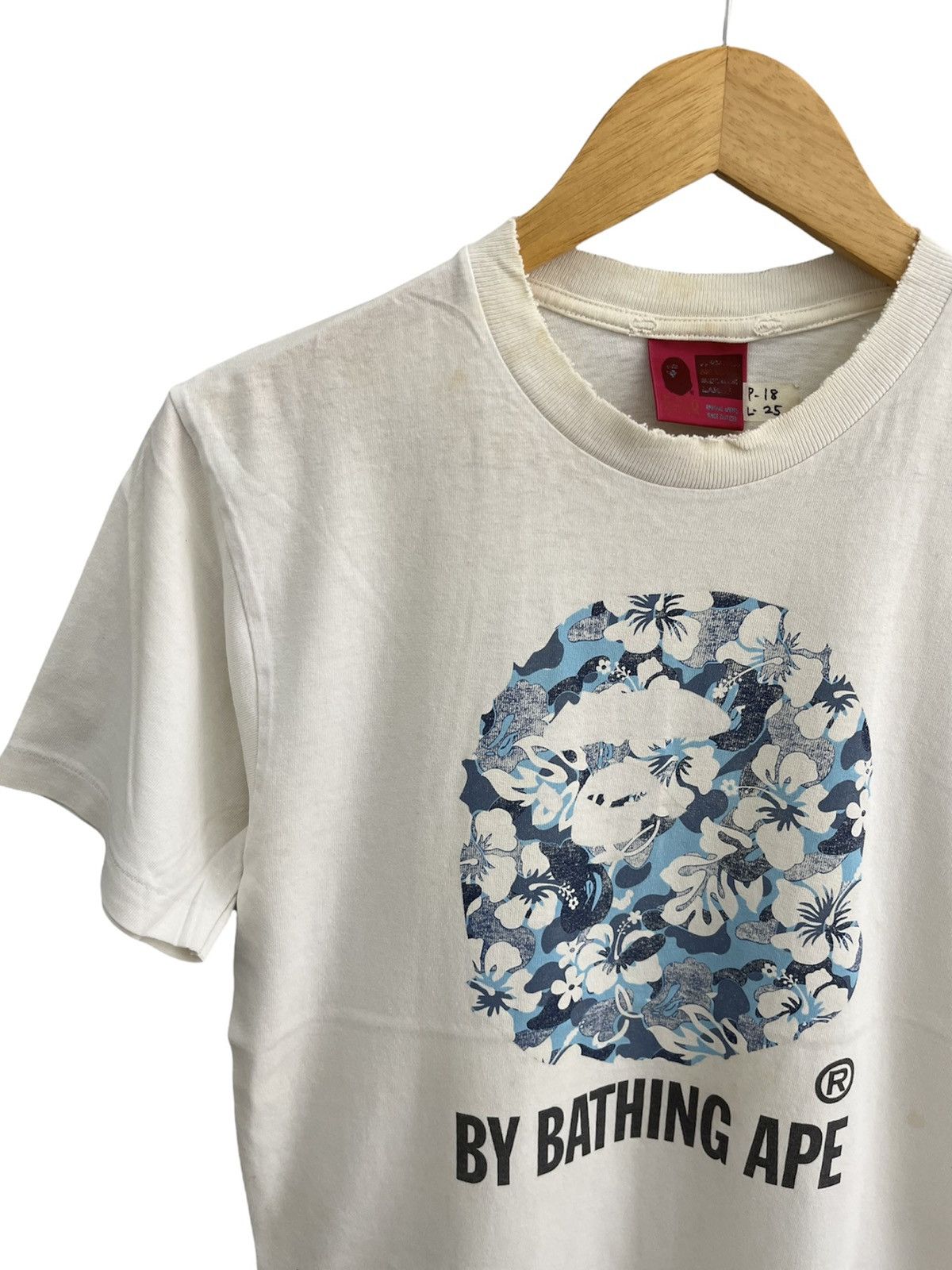 Bape Aloha Camo By Bathing Ape Tee Size US S / EU 44-46 / 1 - 3 Thumbnail