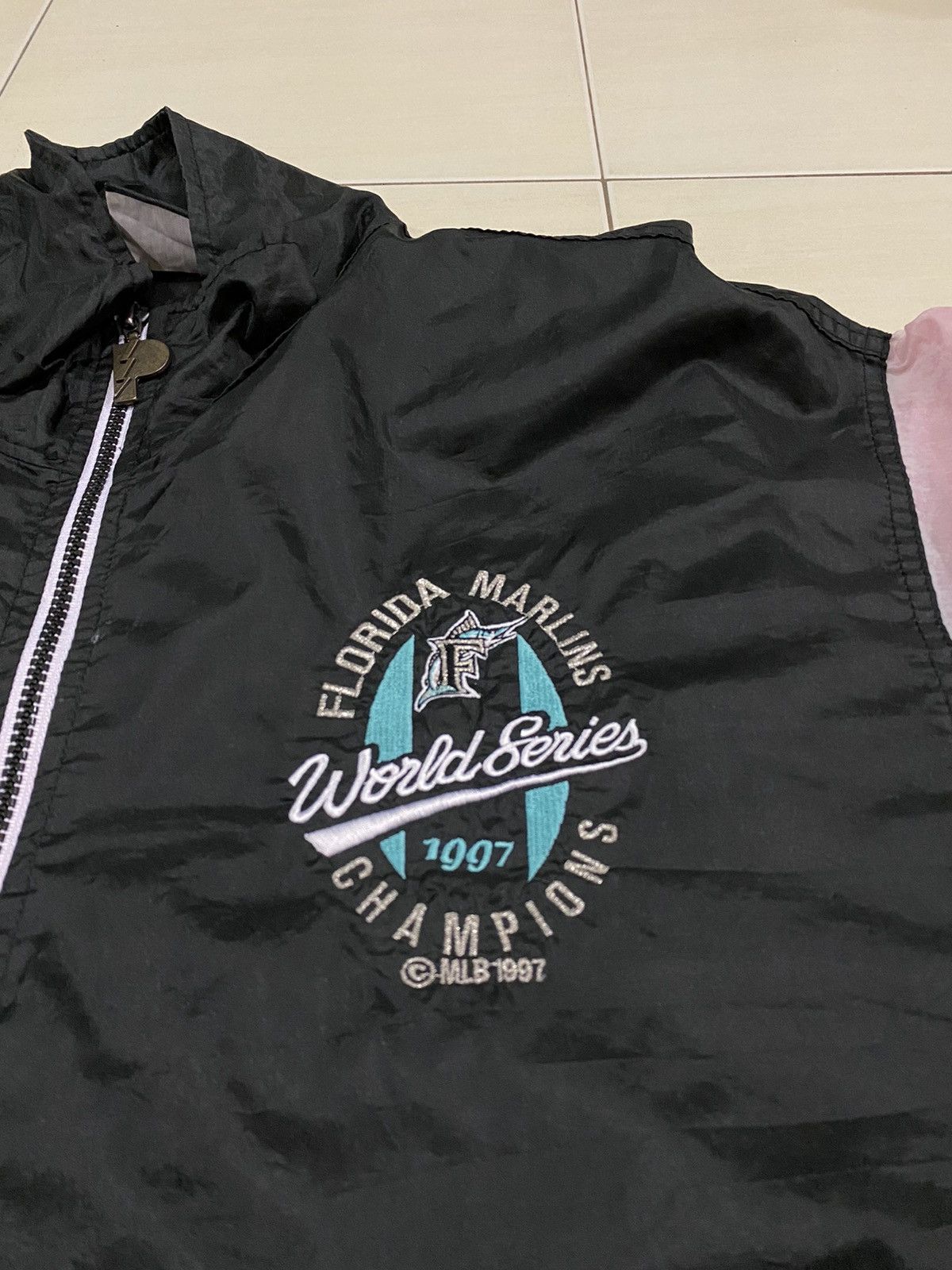 MLB Vintage Florida Marlins world series 1997 MLB windbraker Size US M / EU 48-50 / 2 - 11 Thumbnail