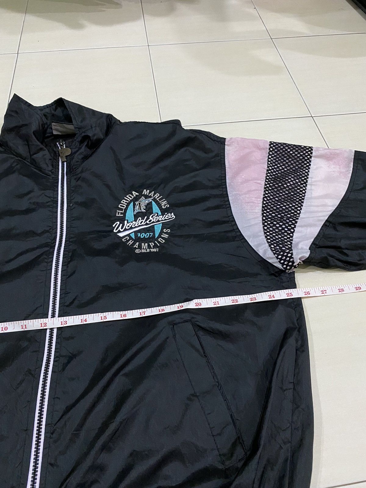 MLB Vintage Florida Marlins world series 1997 MLB windbraker Size US M / EU 48-50 / 2 - 12 Thumbnail