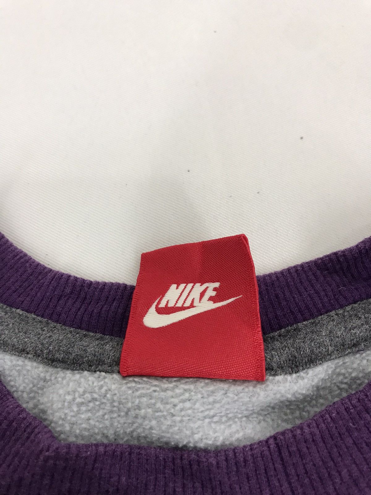 Nike Vintage Nike Swoosh Logo Sweatshirt Jacket Winter Wear Size US S / EU 44-46 / 1 - 4 Thumbnail