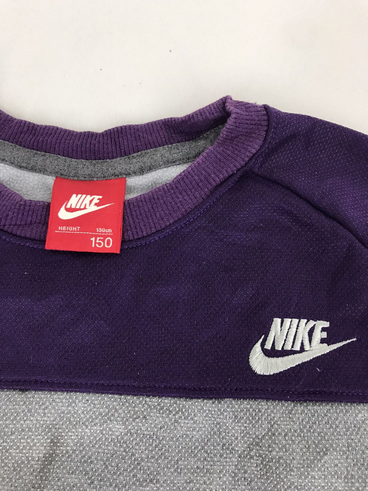 Nike Vintage Nike Swoosh Logo Sweatshirt Jacket Winter Wear Size US S / EU 44-46 / 1 - 3 Thumbnail
