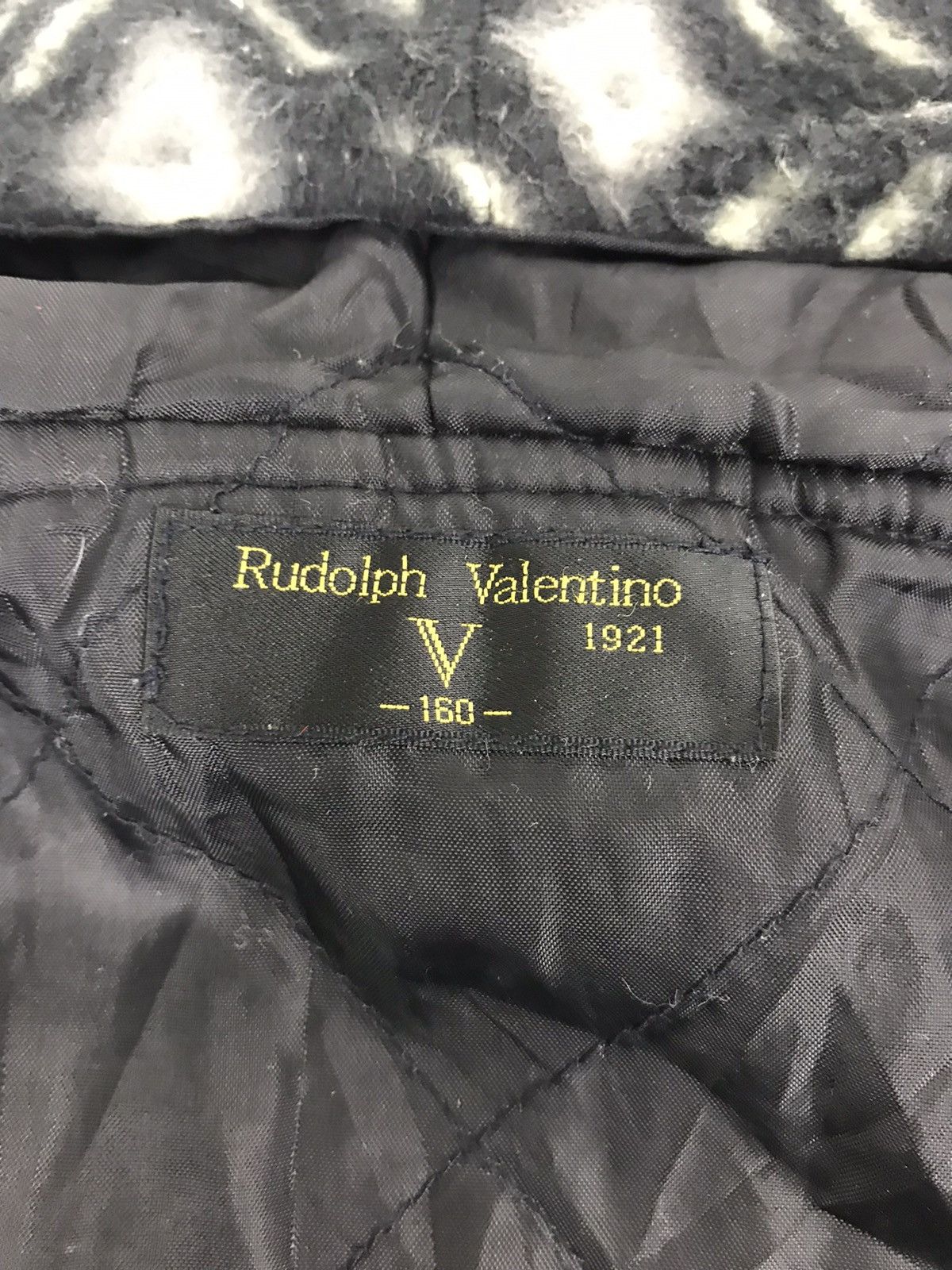 Valentino Vintage Rudolph Valentino Fleece Sweatshirt Hoodies Jacket Size US L / EU 52-54 / 3 - 4 Thumbnail