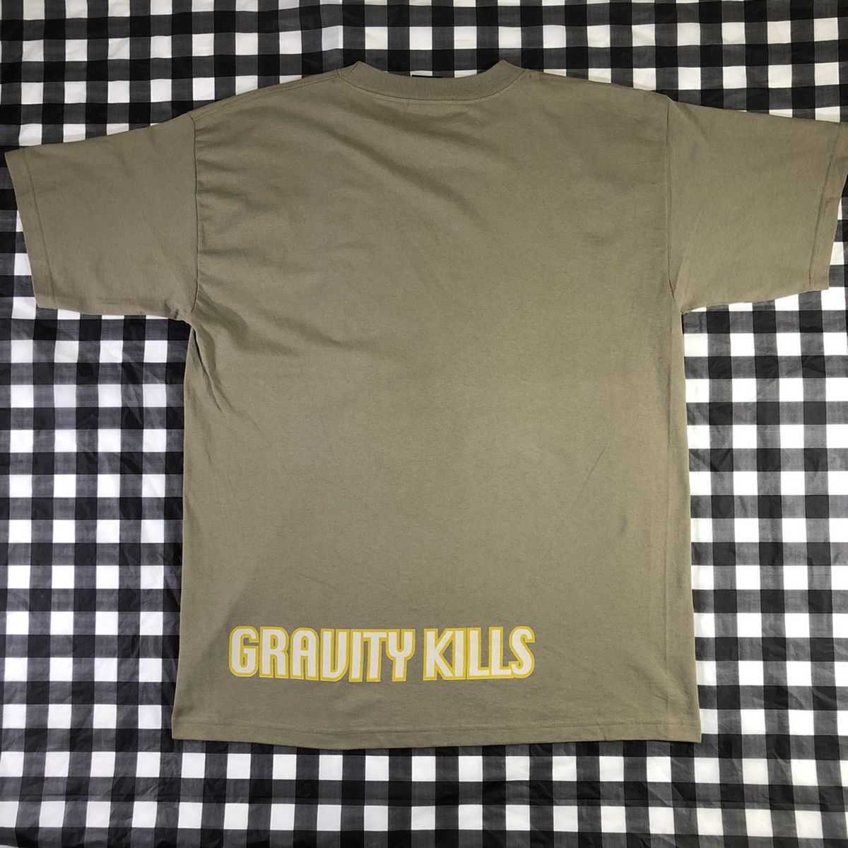 Giant Gravity Kills Alien Perversion 1998 Tour Vintage T shirt Size US XL / EU 56 / 4 - 2 Thumbnail
