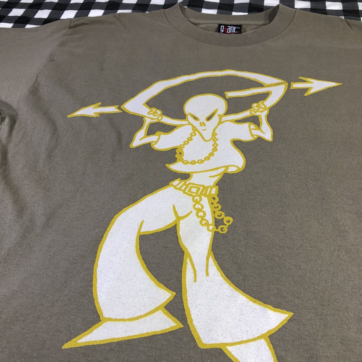 Giant Gravity Kills Alien Perversion 1998 Tour Vintage T shirt Size US XL / EU 56 / 4 - 3 Thumbnail