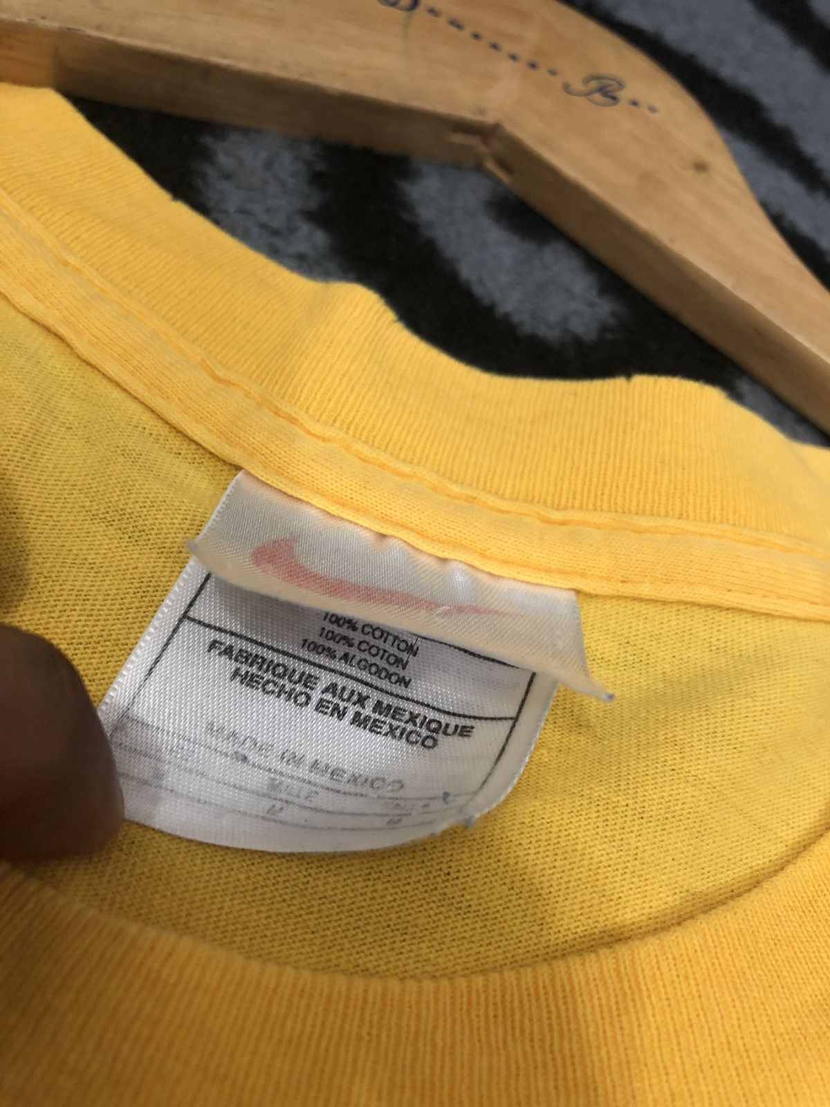 Nike Vintage 90's Nike T-Shirt Size US L / EU 52-54 / 3 - 7 Thumbnail