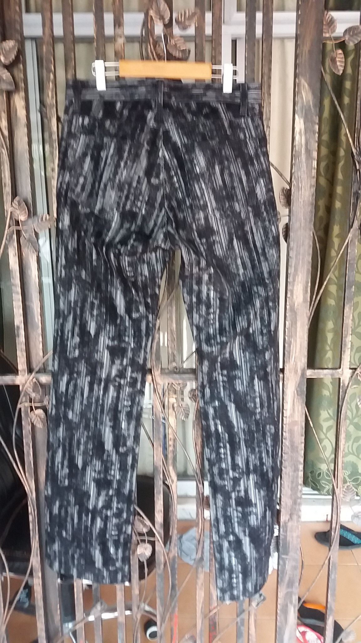 Designer Freak anser all over decorated pants velvet Size US 30 / EU 46 - 4 Thumbnail