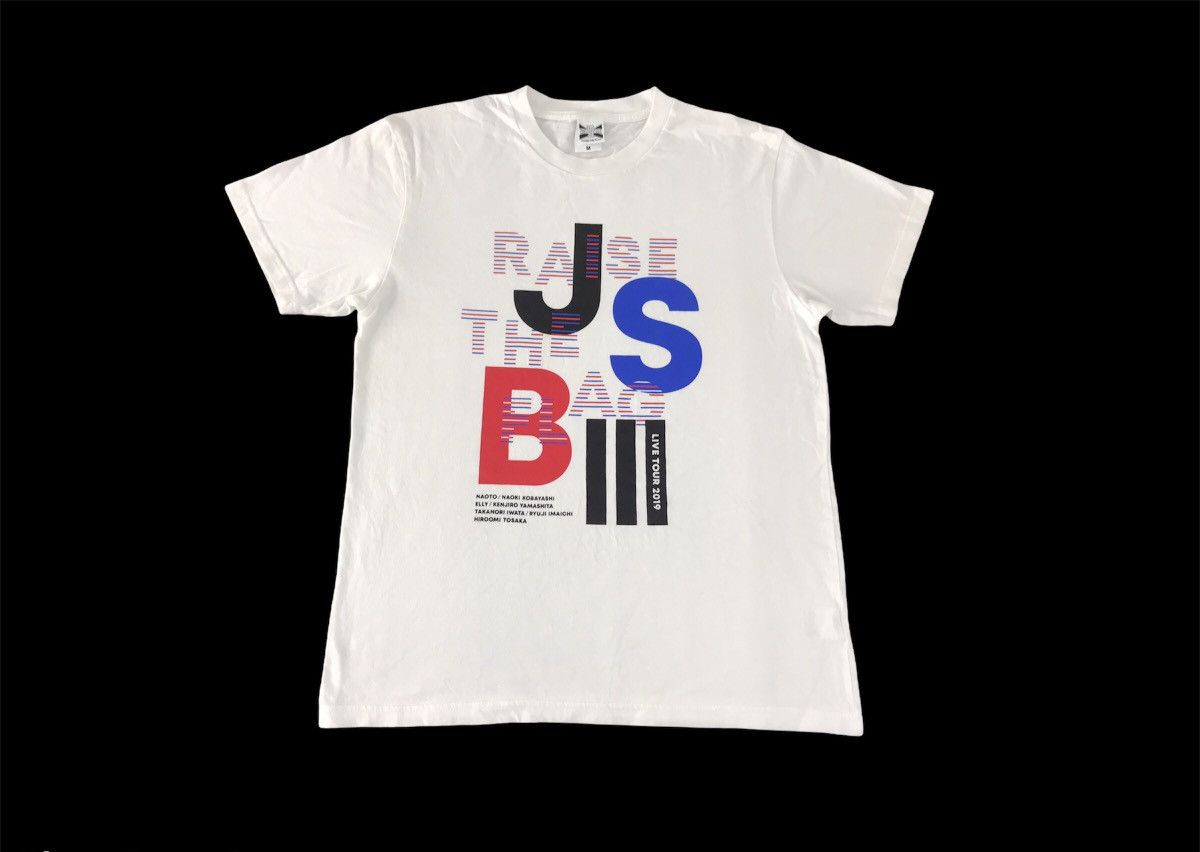 Band Tees × Japanese Brand × Vintage JSB III J Soul Brothers Raise Flag Live Tour 2015 Big Logo Size US M / EU 48-50 / 2 - 1 Thumbnail