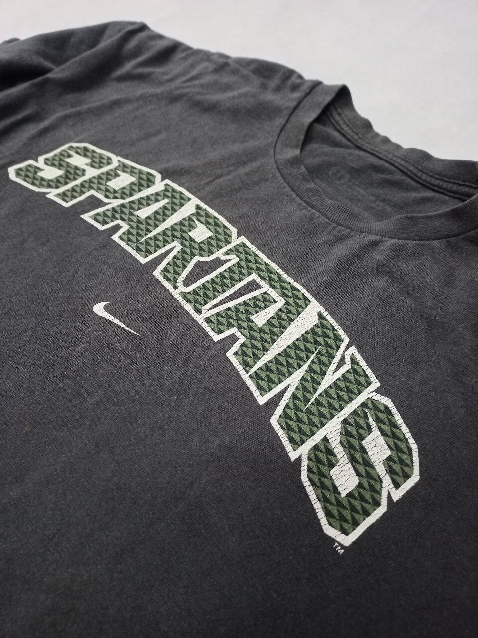 Nike × Vintage Nike Spartans Spell Out Middle Swoosh Tee Size US XL / EU 56 / 4 - 3 Thumbnail