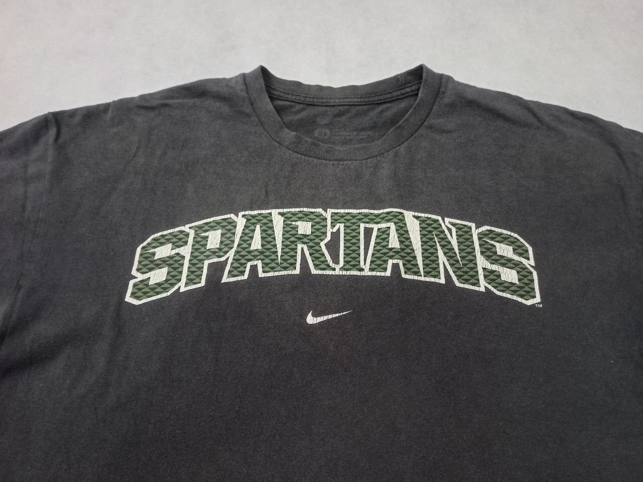 Nike × Vintage Nike Spartans Spell Out Middle Swoosh Tee Size US XL / EU 56 / 4 - 2 Thumbnail